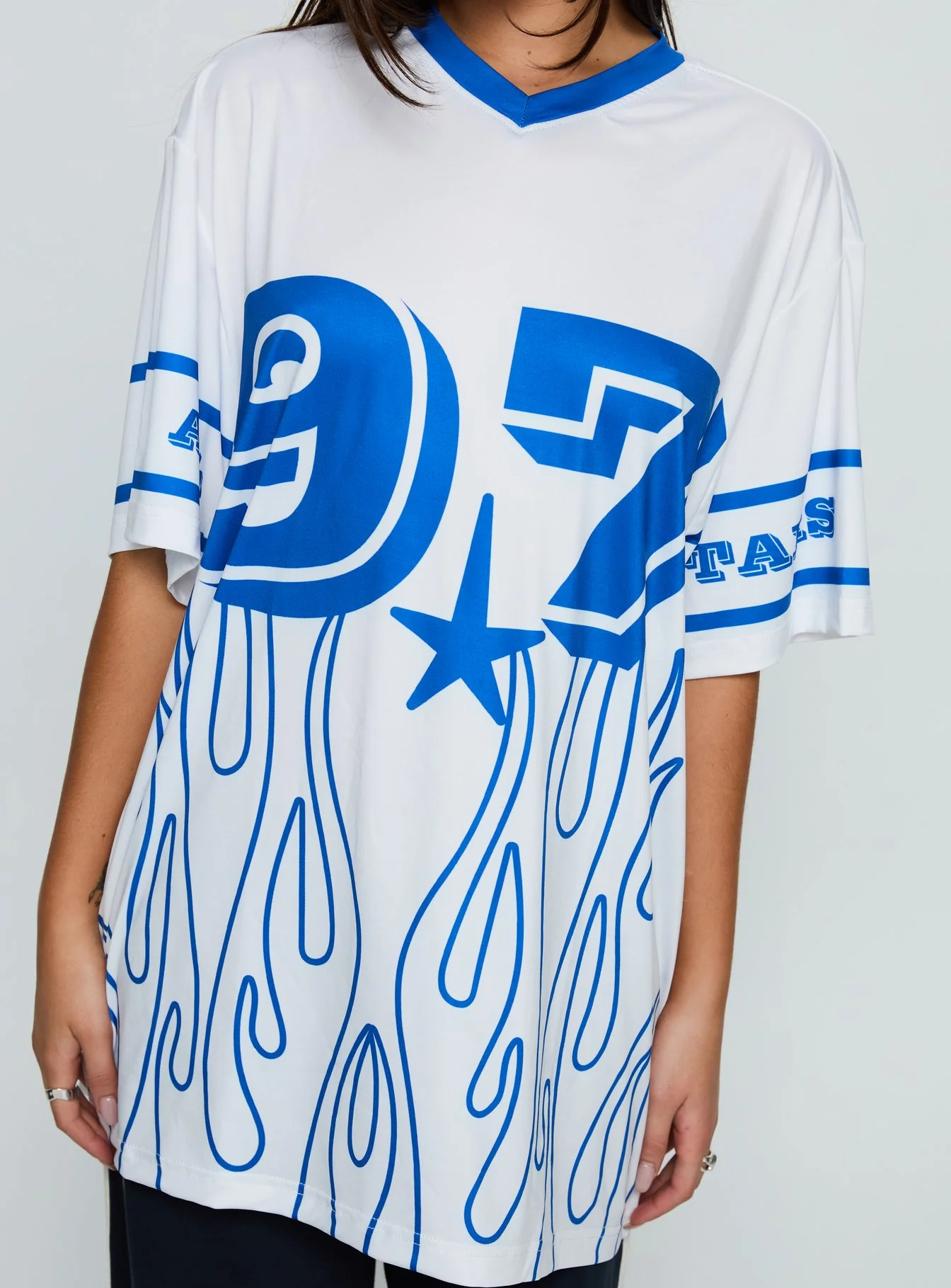 97 Sportstar Oversized Jersey Graphic Top White / Blue - Image 6