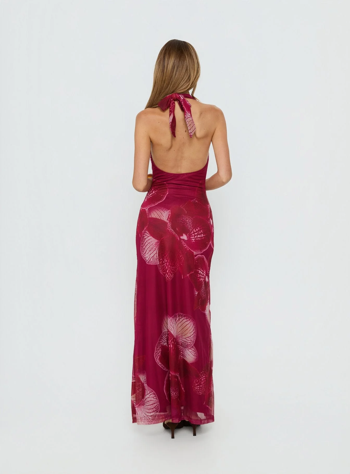 Adeya Halter Maxi Dress Burgundy Floral - Image 4