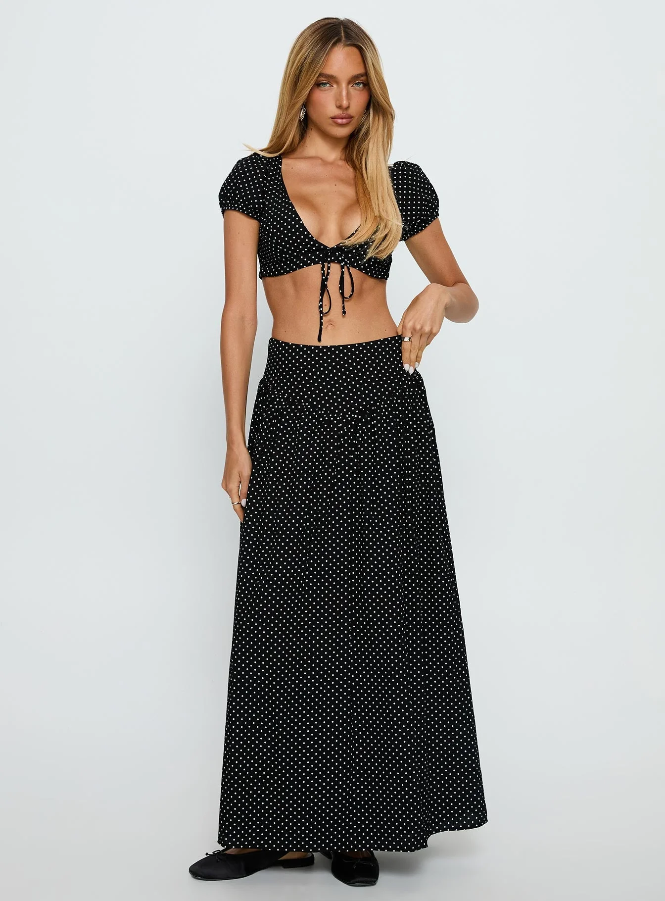 Alletta Drop Waist Maxi Skirt Black Polka - Image 3