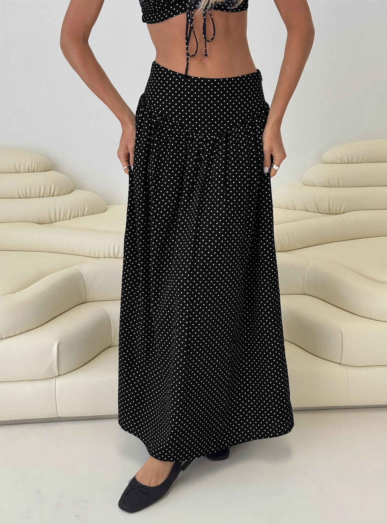 Alletta Drop Waist Maxi Skirt Black Polka - Image 8