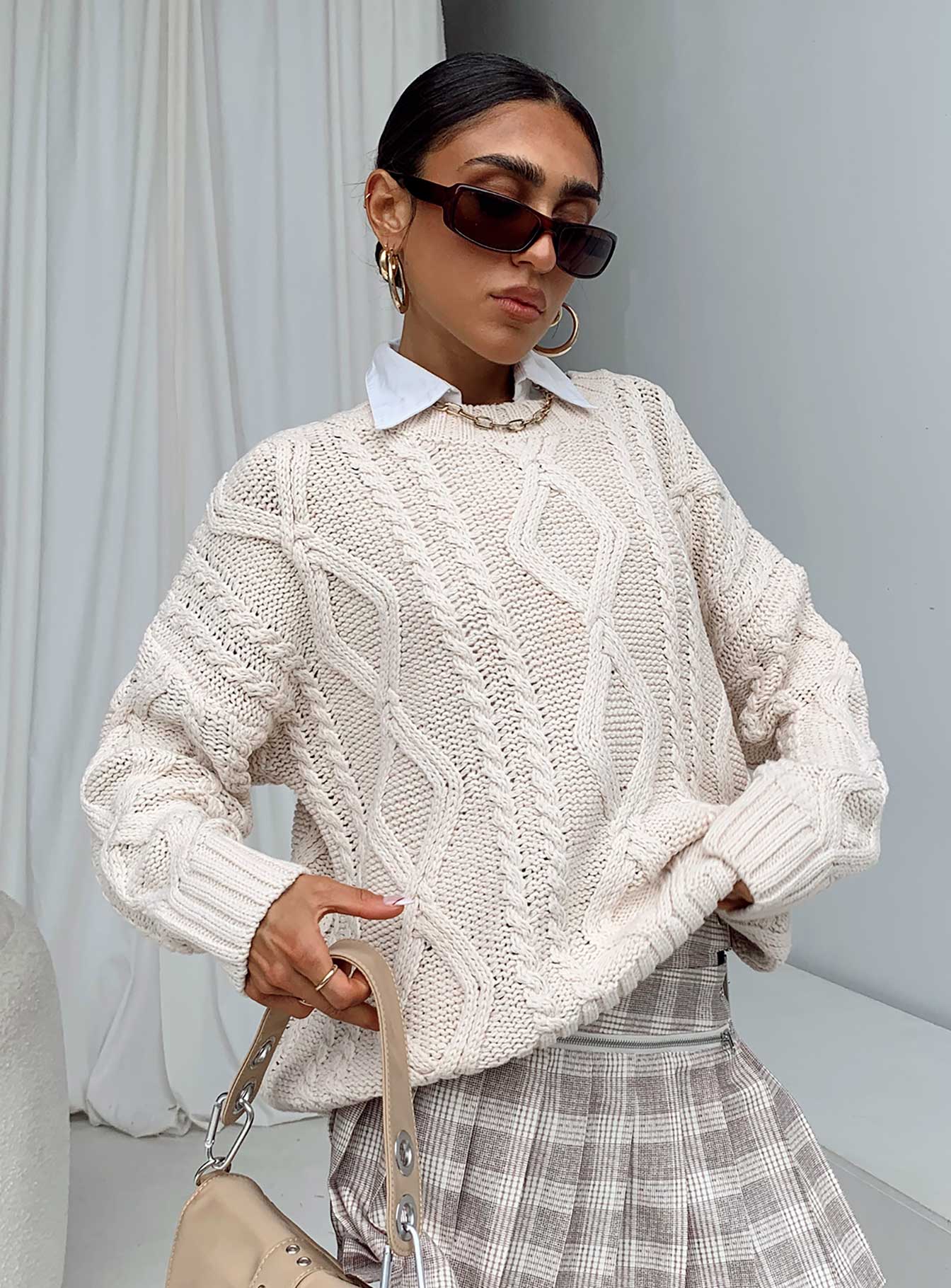 Anaya Oversized Sweater Beige - Image 10