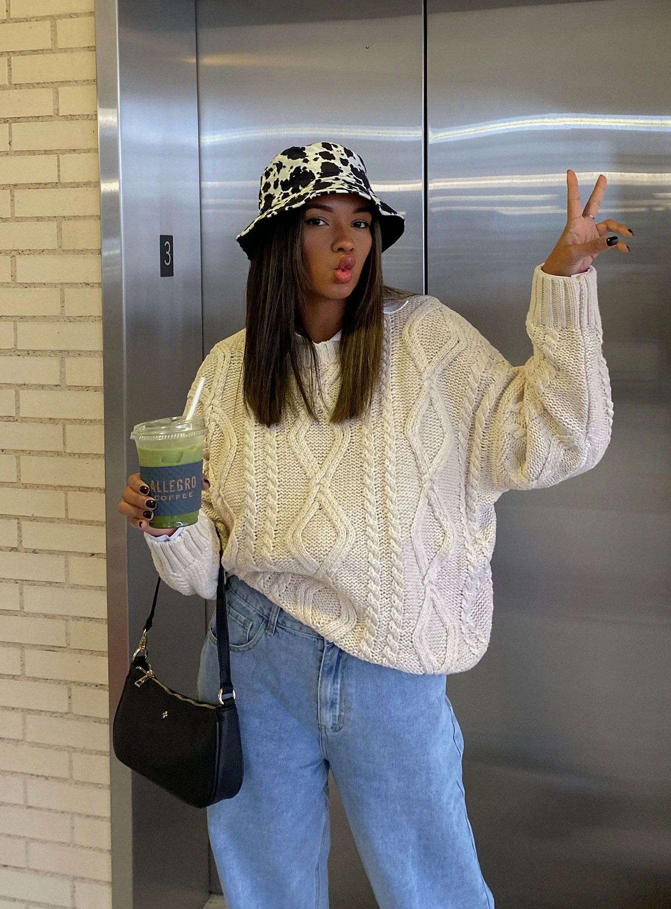 Anaya Oversized Sweater Beige - Image 7