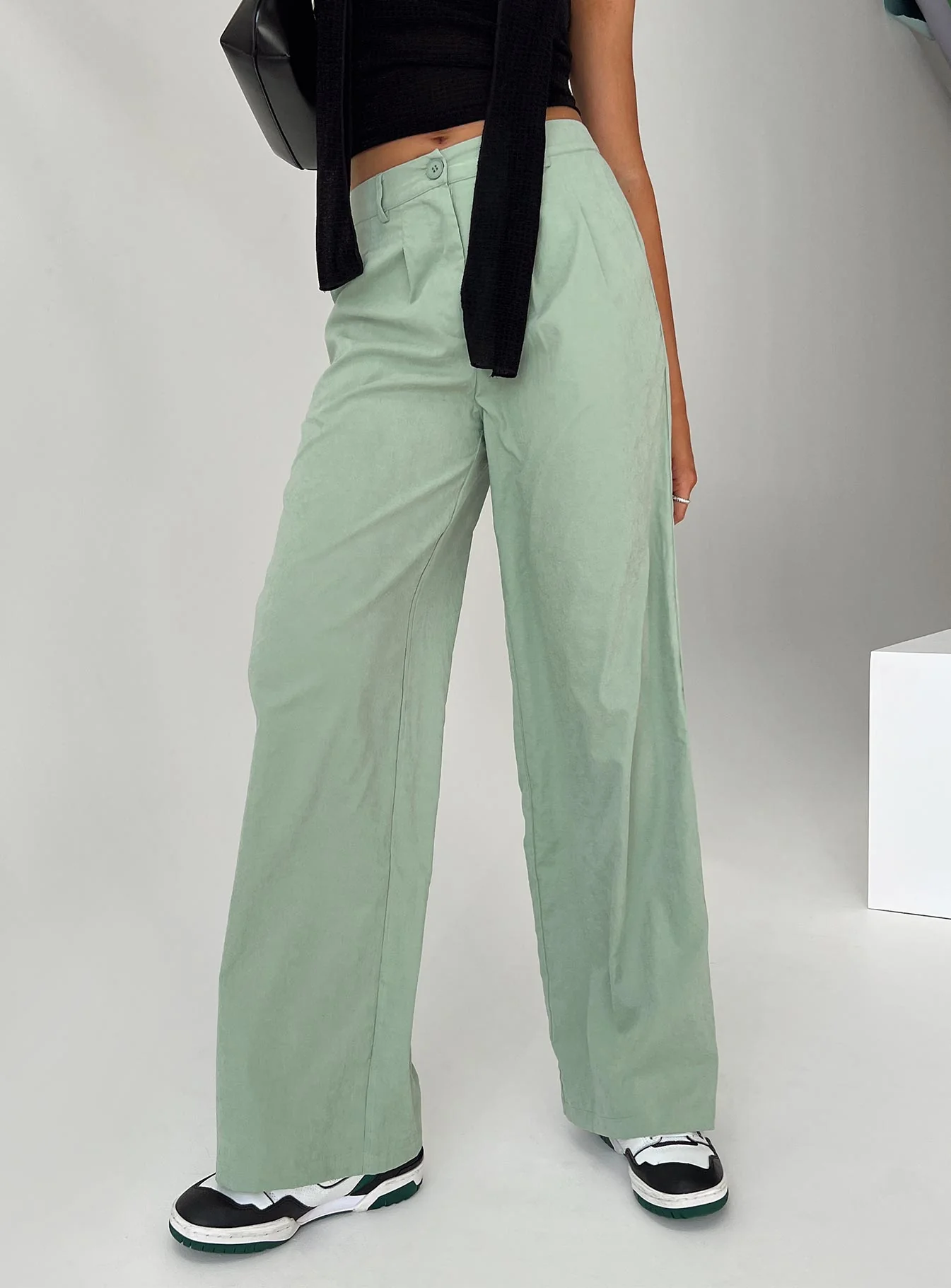 Archer Pants Basil - Image 7
