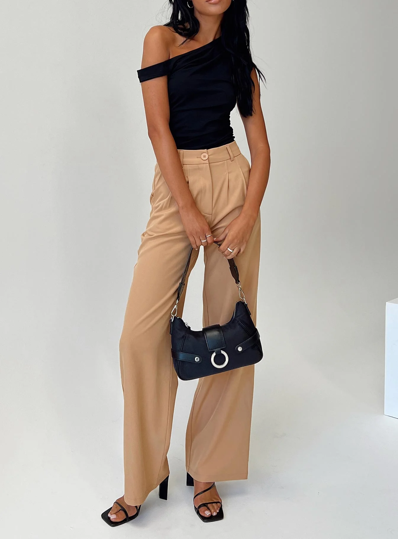 Archer Pants Camel - Image 6