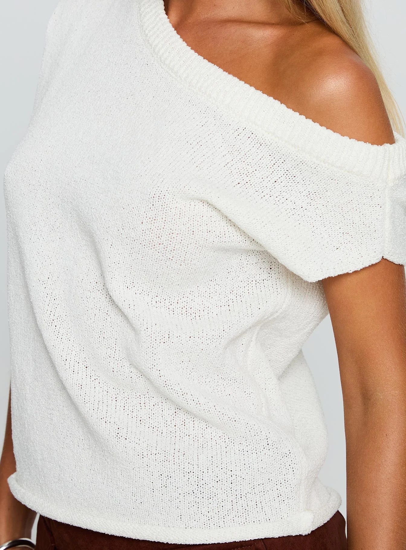 Ashfield Off Shoulder Top White - Image 6