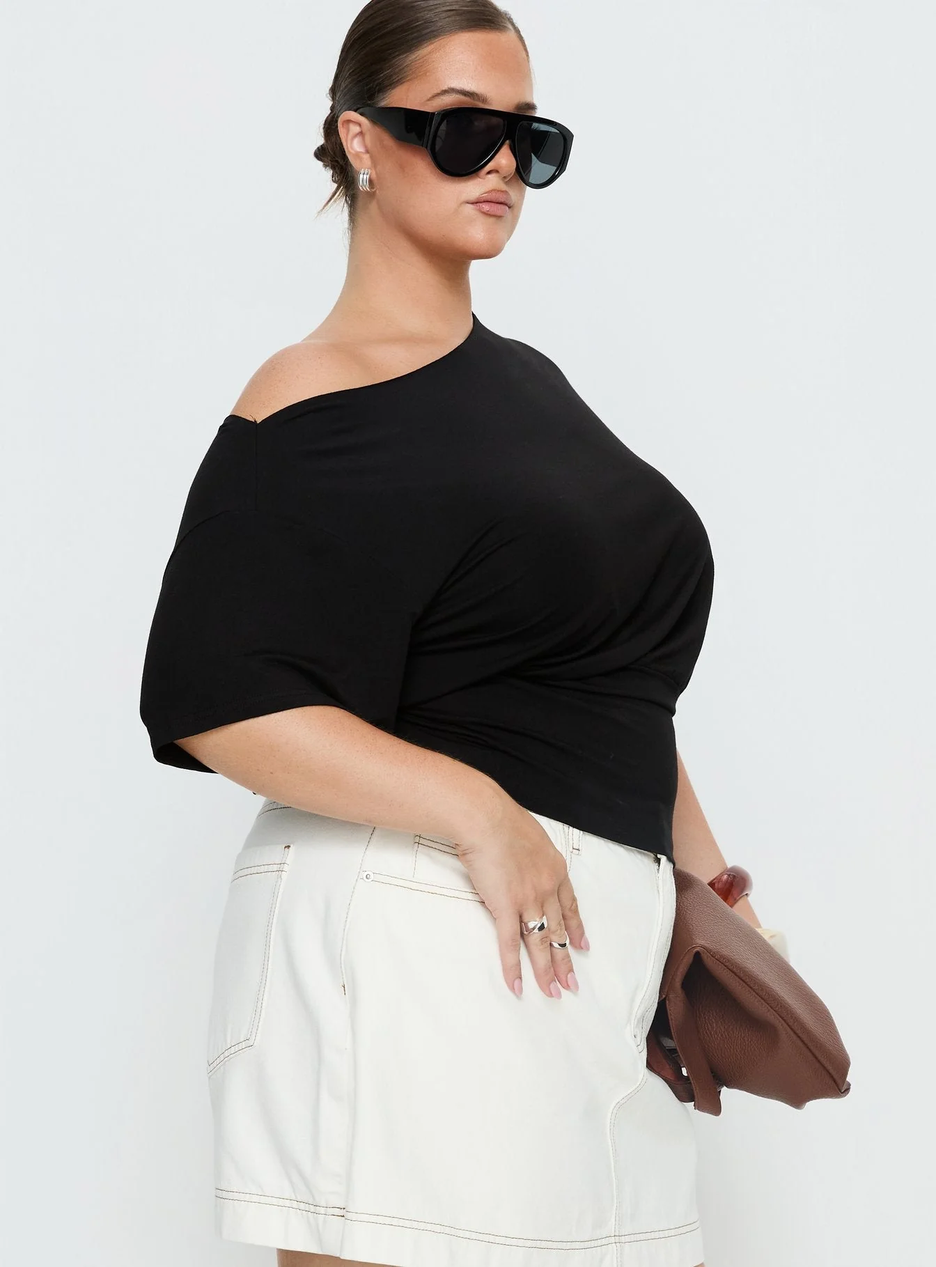 Ashlinn Off Shoulder Drapey Top Black Curve - Image 4