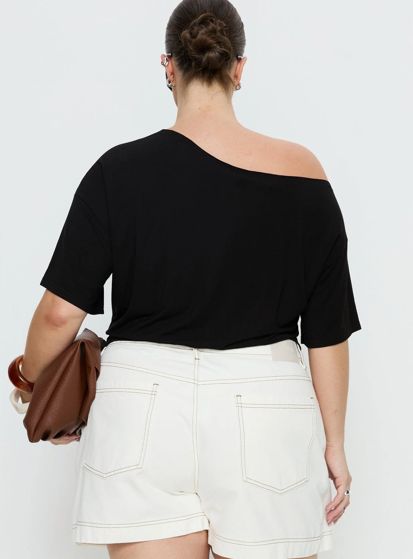 Ashlinn Off Shoulder Drapey Top Black Curve - Image 5