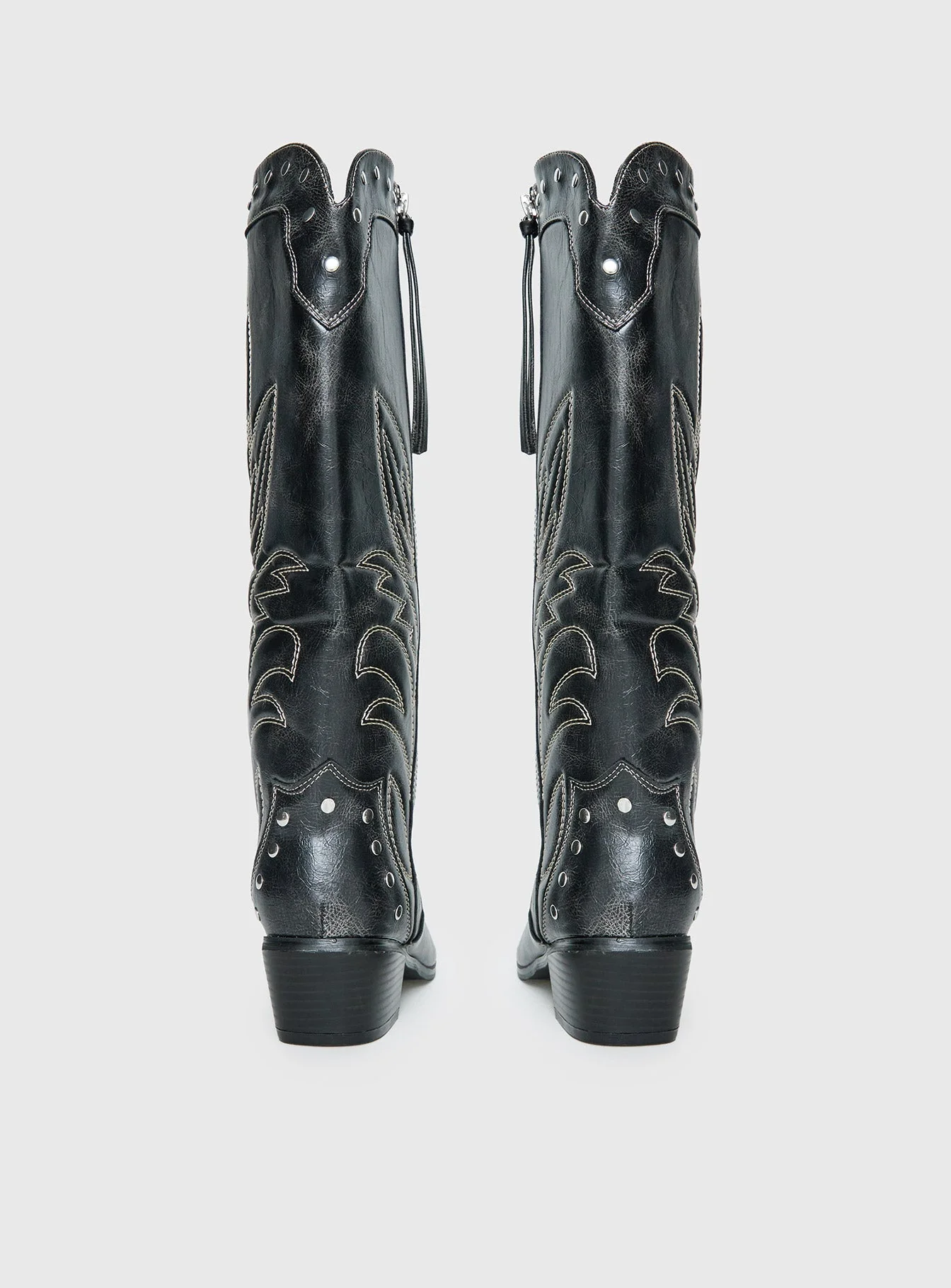 Austin Distressed Cowboy Boots Black - Image 4