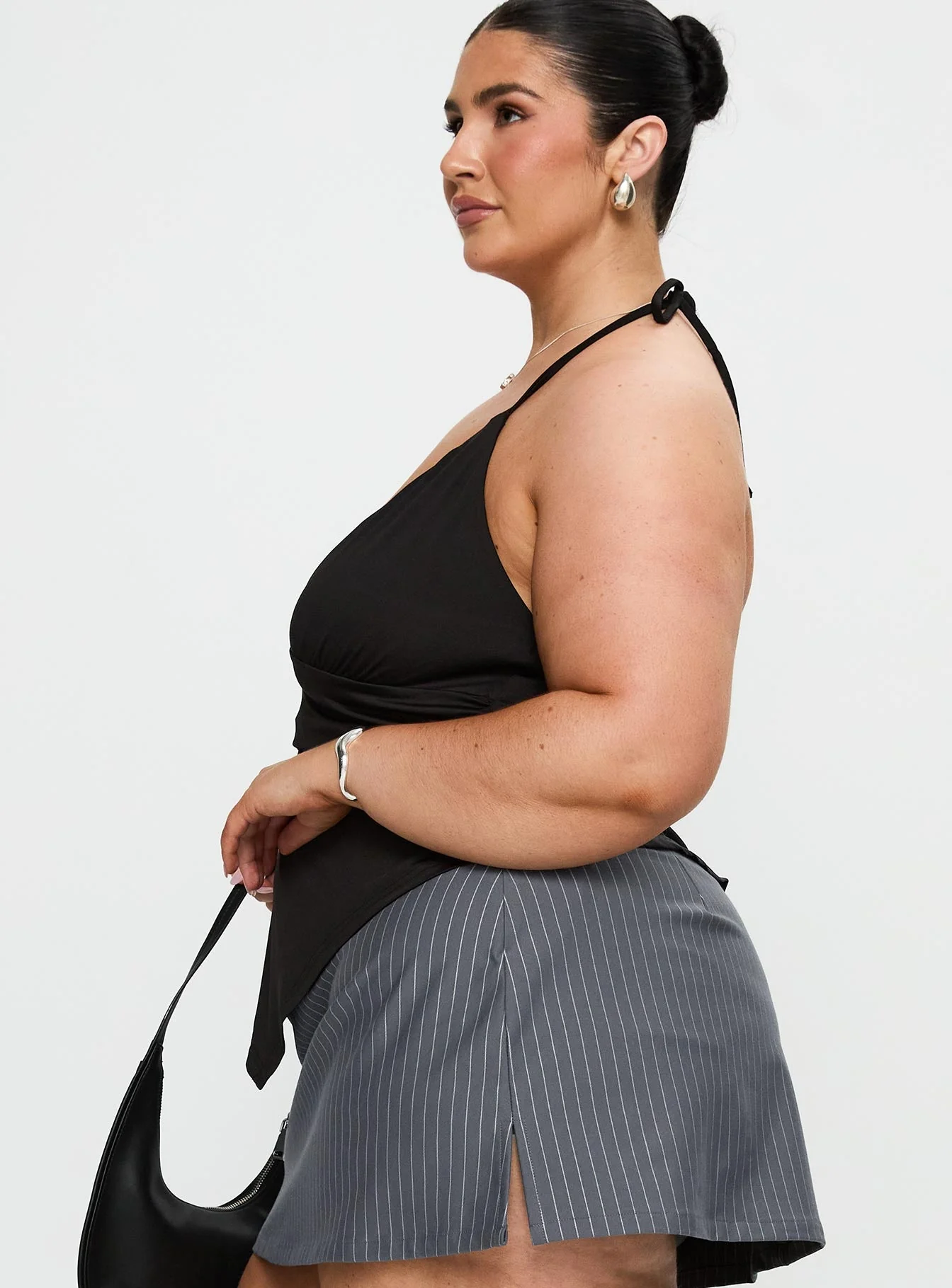 Averee Halter Top Black Curve - Image 4