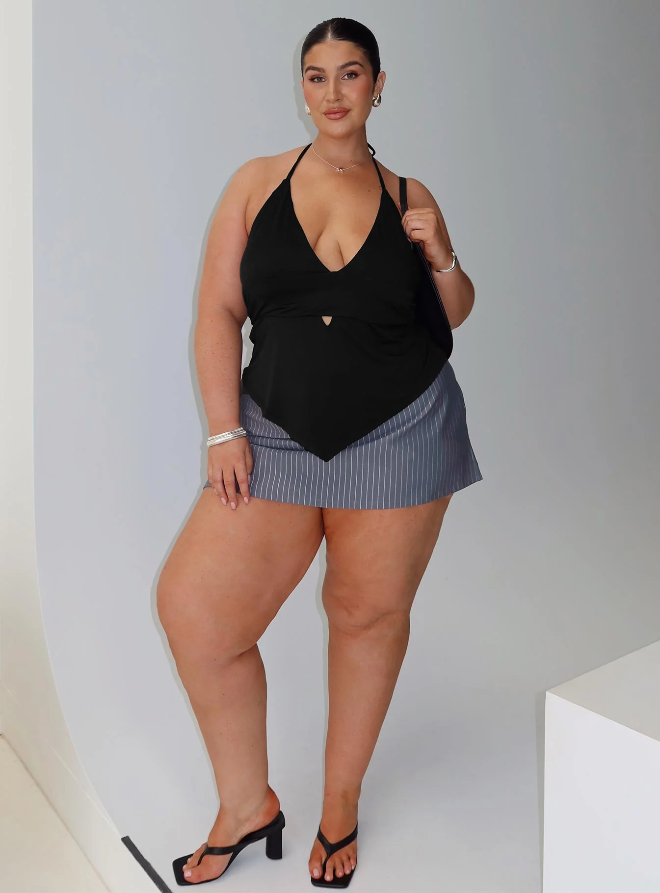 Averee Halter Top Black Curve - Image 8