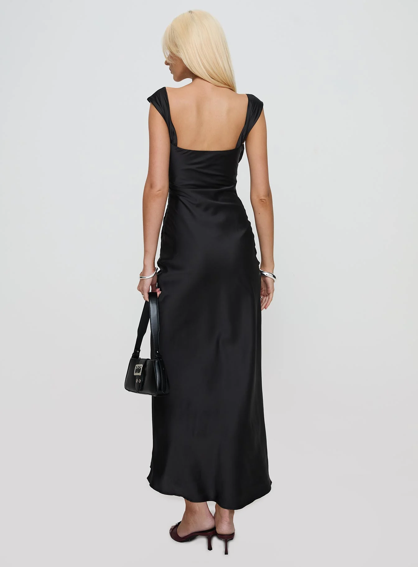 Azura Off The Shoulder Maxi Dress Black - Image 4