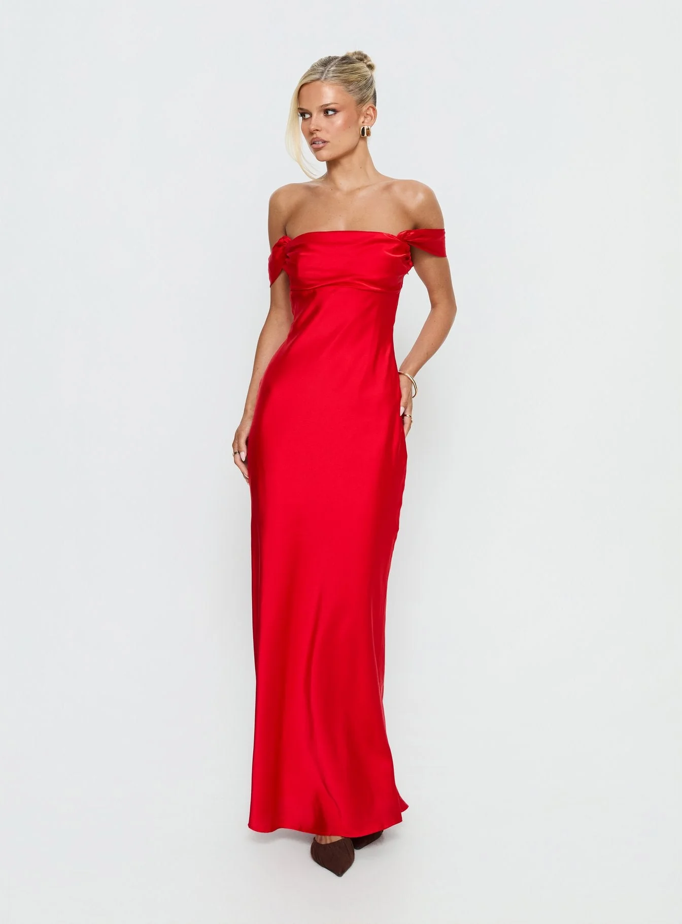 Azura Off The Shoulder Maxi Dress Red - Image 3