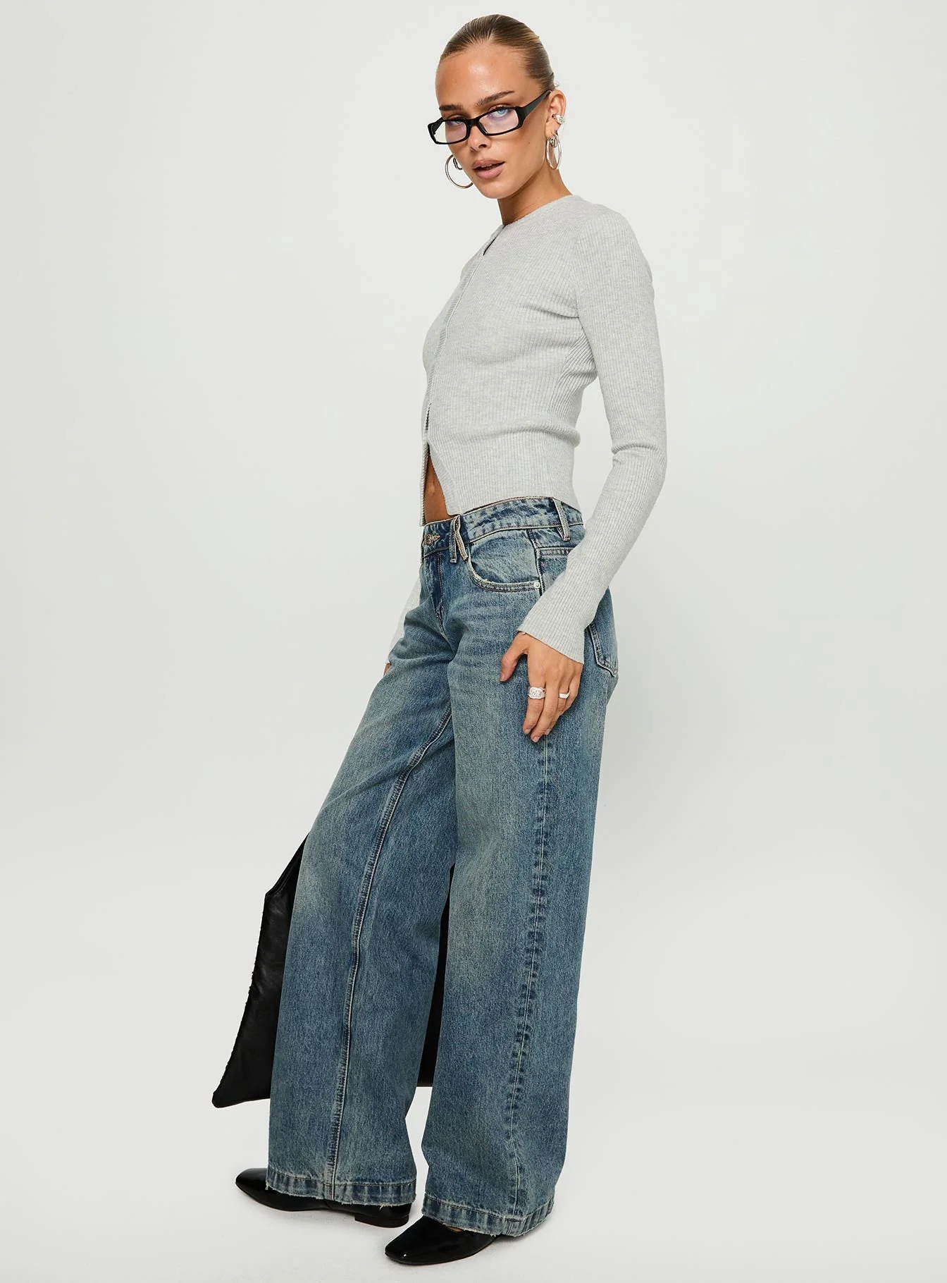 Backbone Low Rise Straight Leg Jeans Mid Blue - Image 4