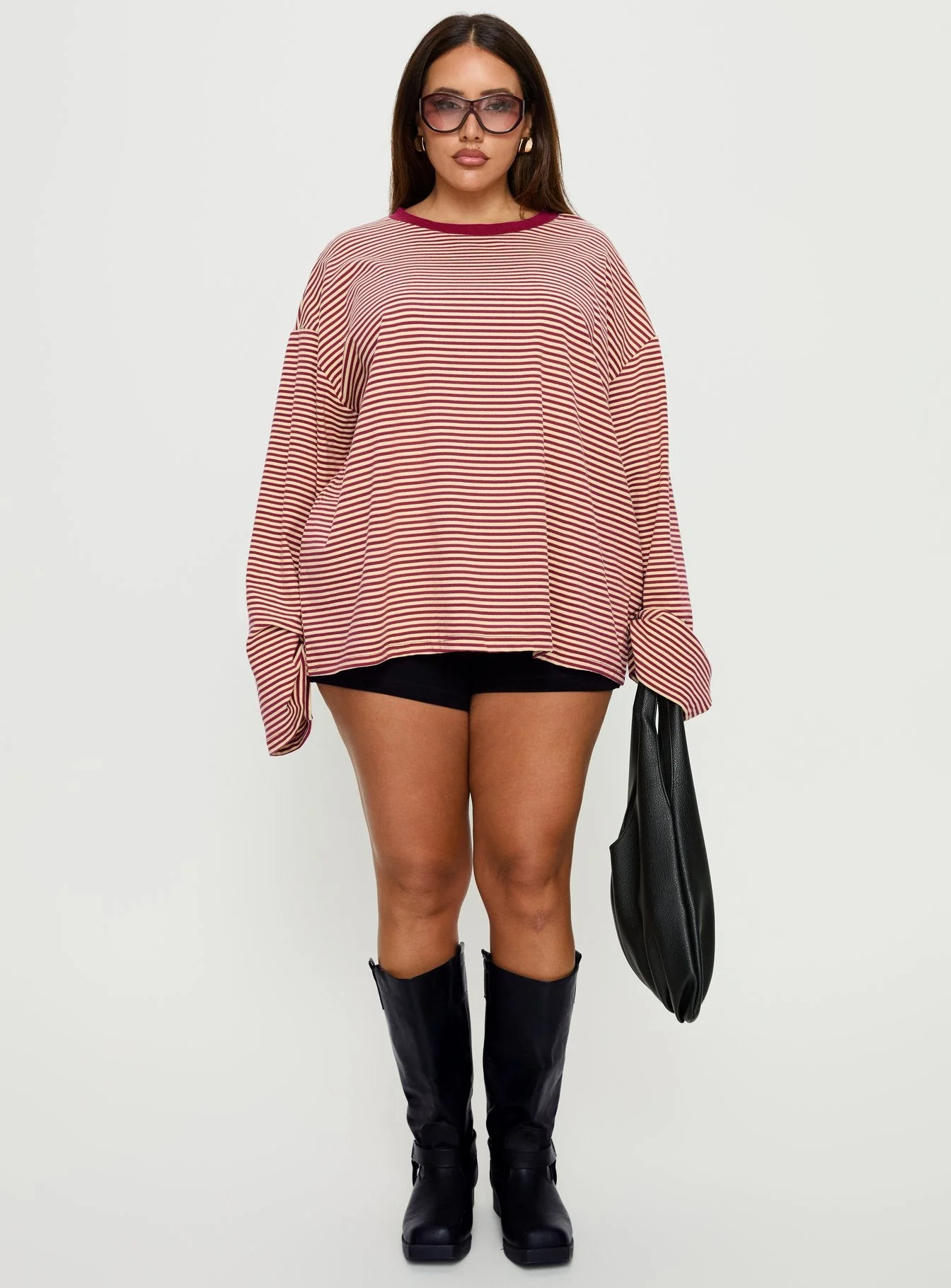 Baseline Low Rise Rib Shorts Black Curve - Image 7