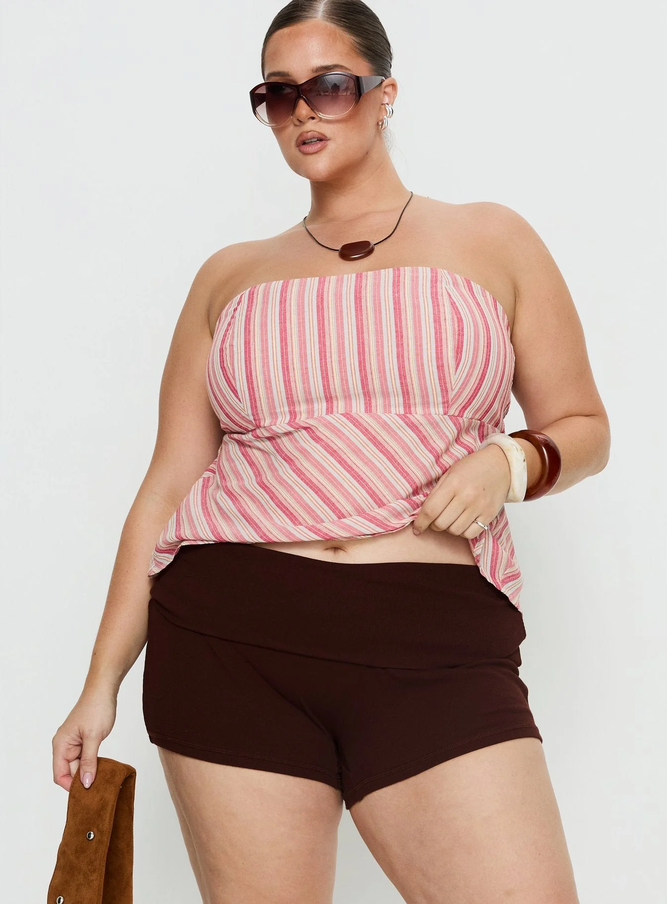 Baseline Low Rise Rib Shorts Chocolate Curve - Image 2