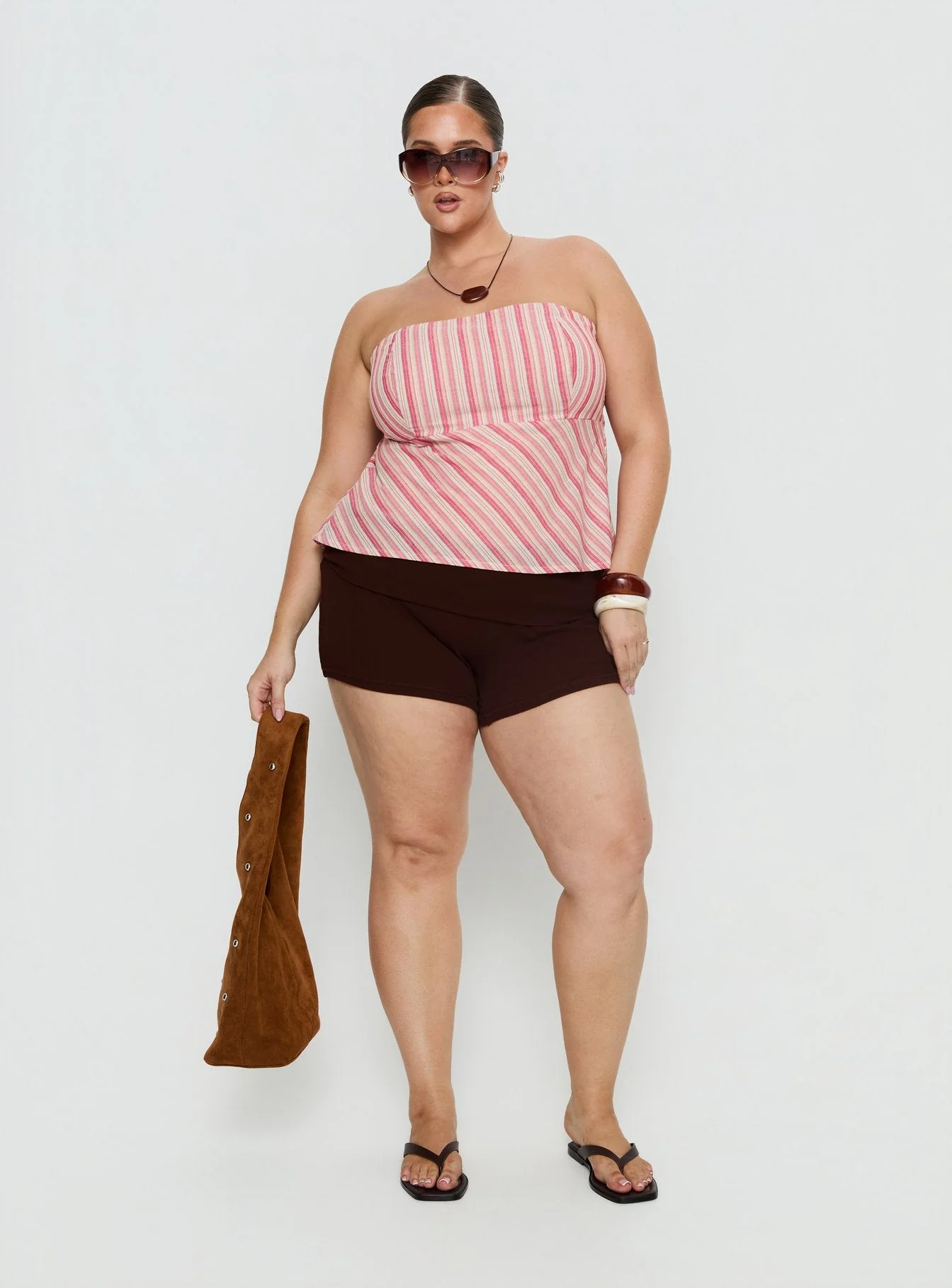Baseline Low Rise Rib Shorts Chocolate Curve - Image 3