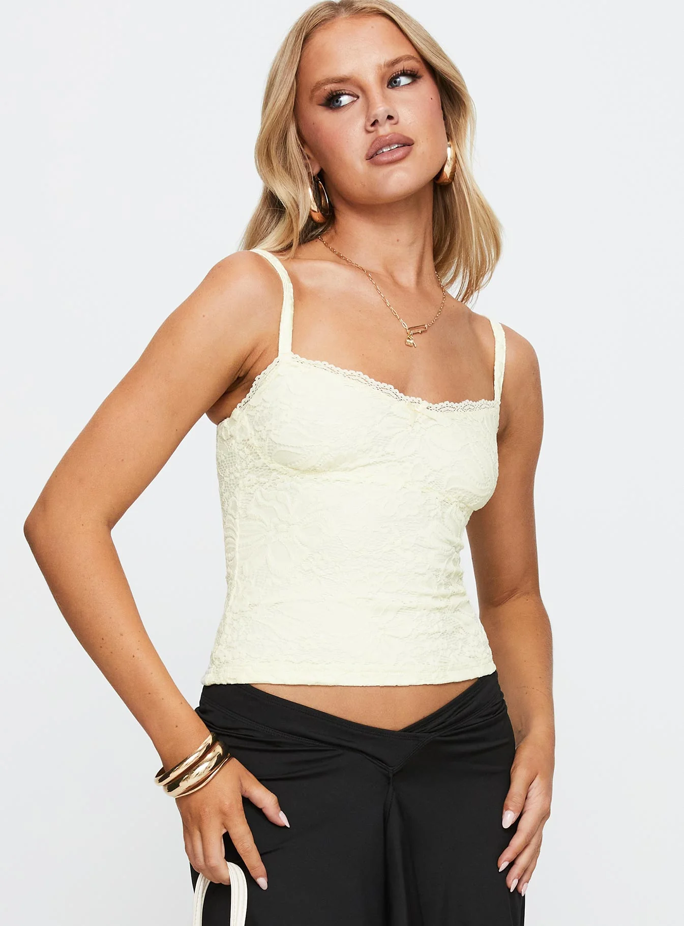 Beacall Top Cream - Image 2