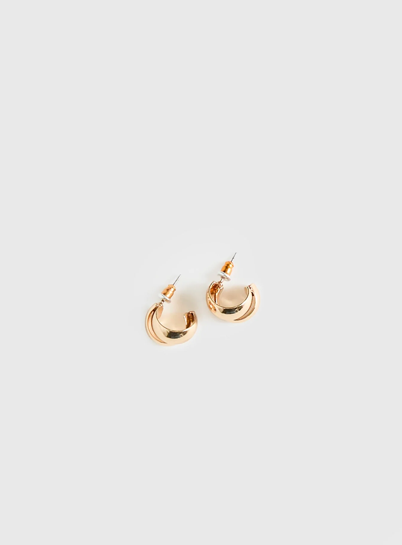 Beck And Call Earrings Gold - Image 3