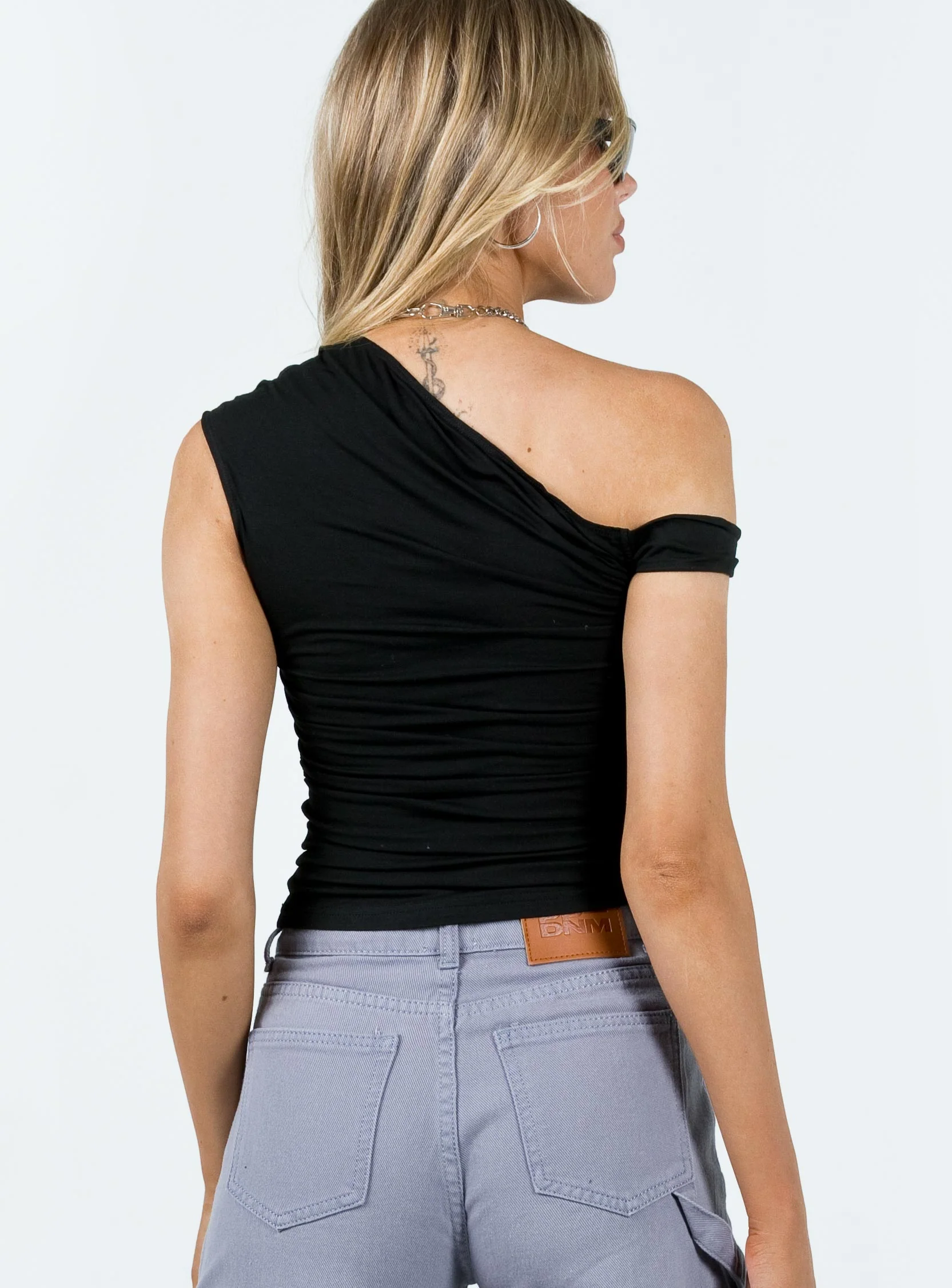 Beller Top Black - Image 8