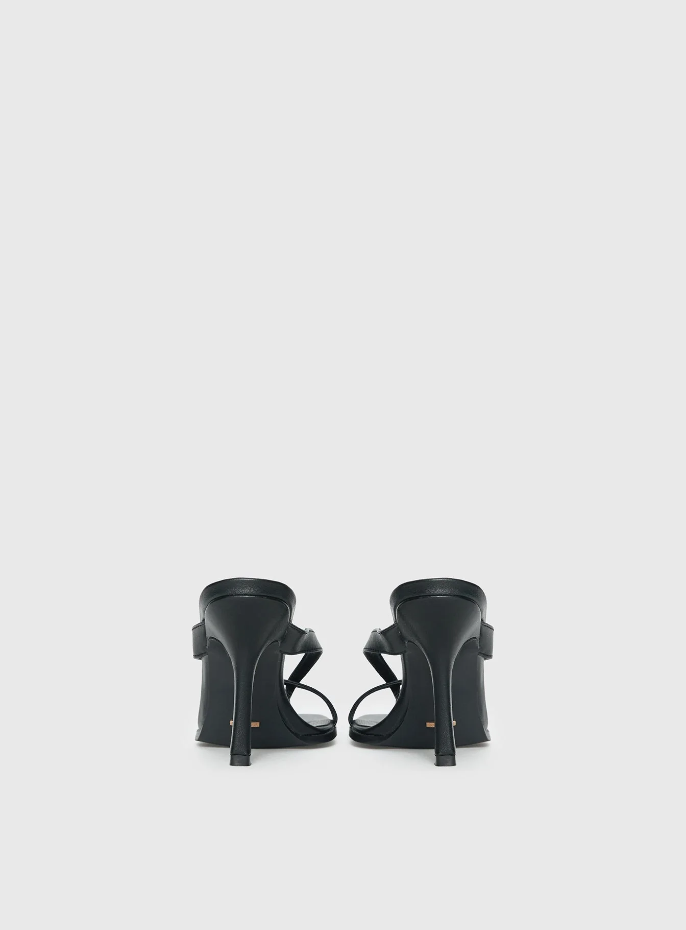 Billini Samba Heels Black - Image 4