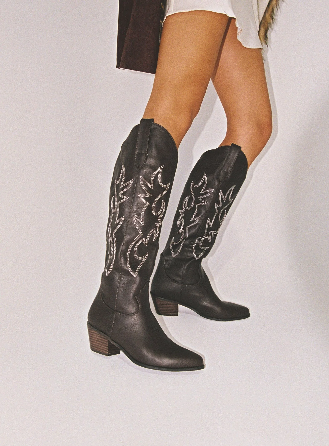 Billini Urson Boots Chocolate / White - Image 5