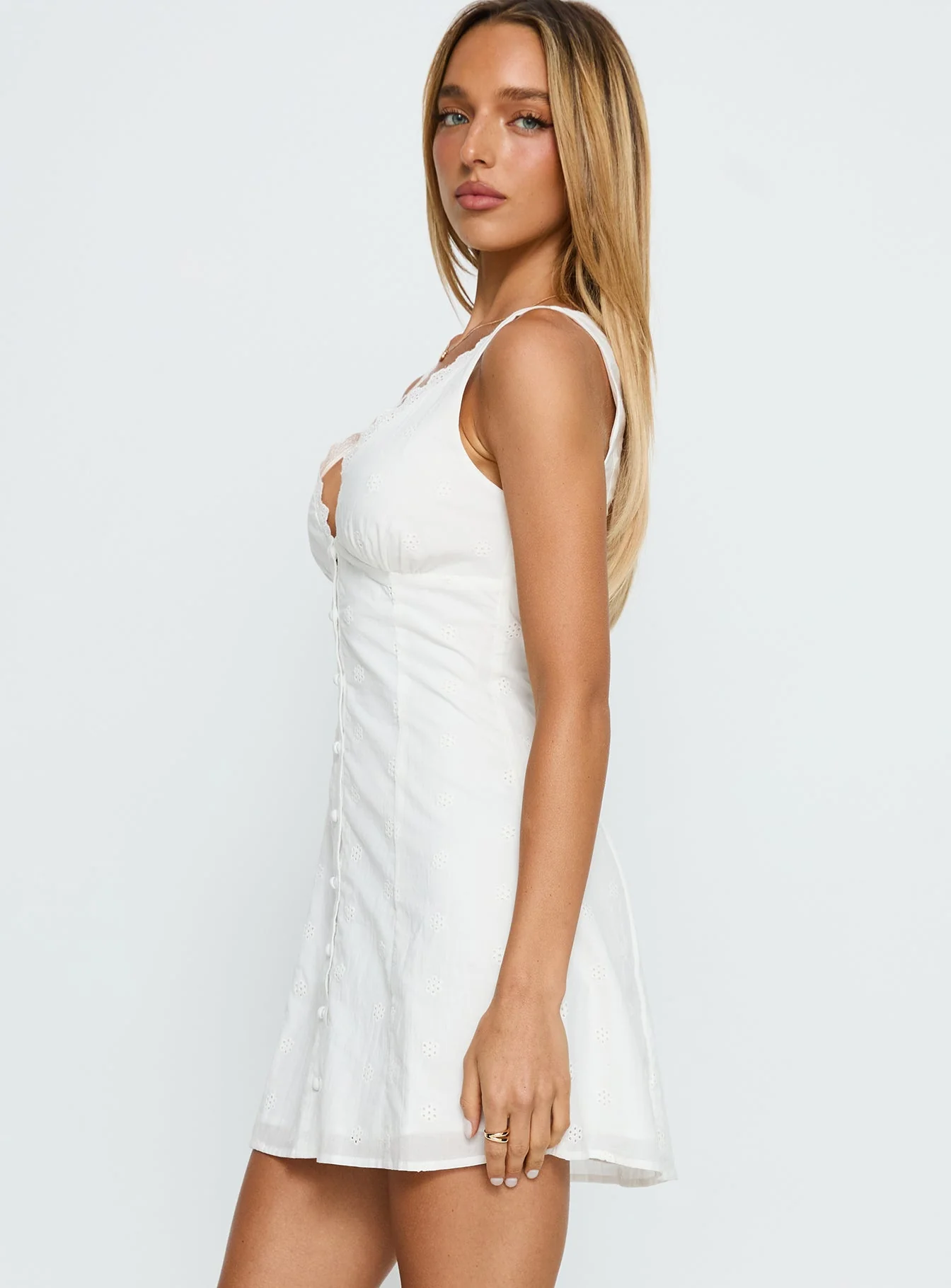 Blysse Broderie Anglais Mini Dress White - Image 4