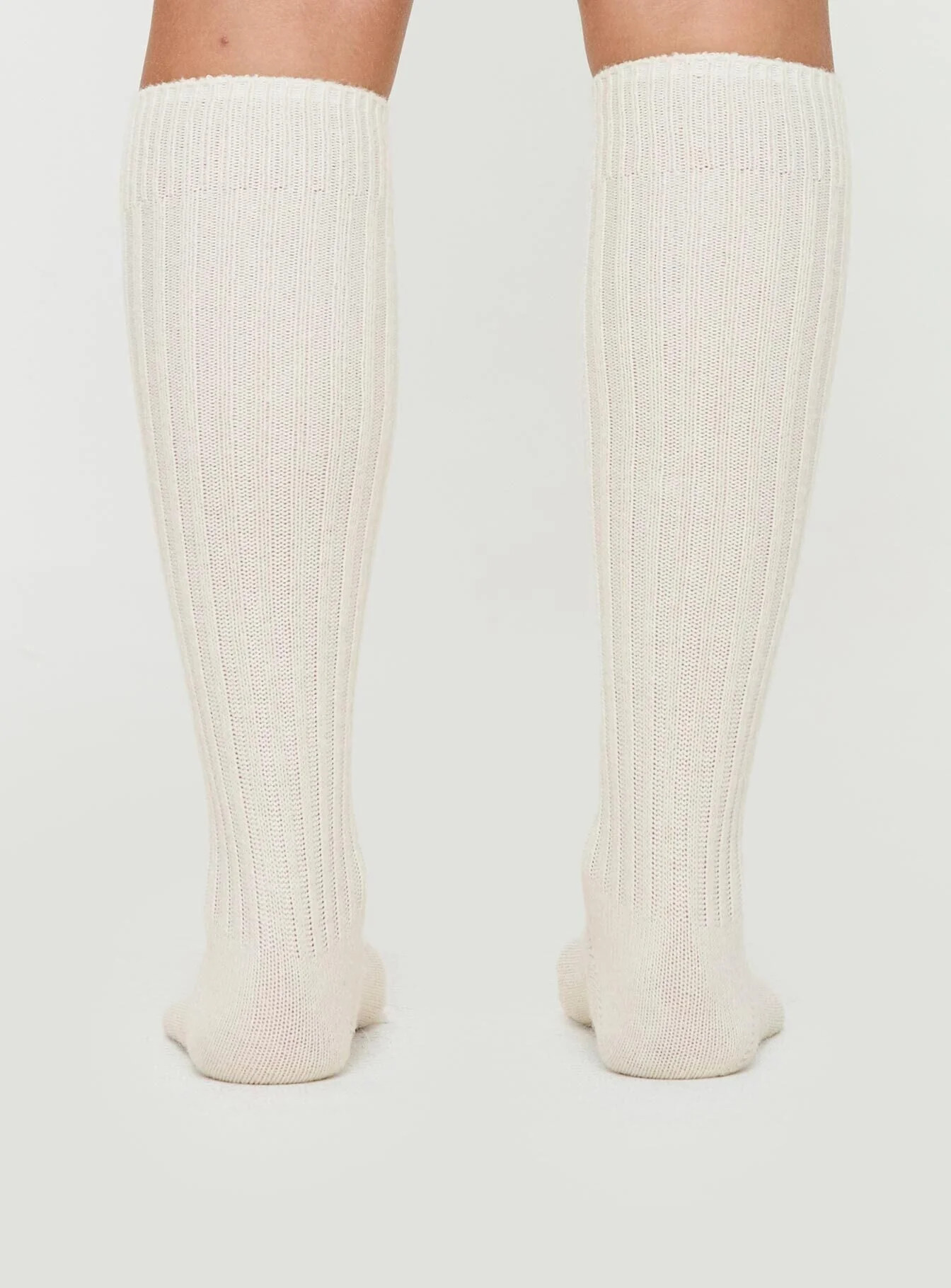 Boderline Knee High Socks White - Image 4