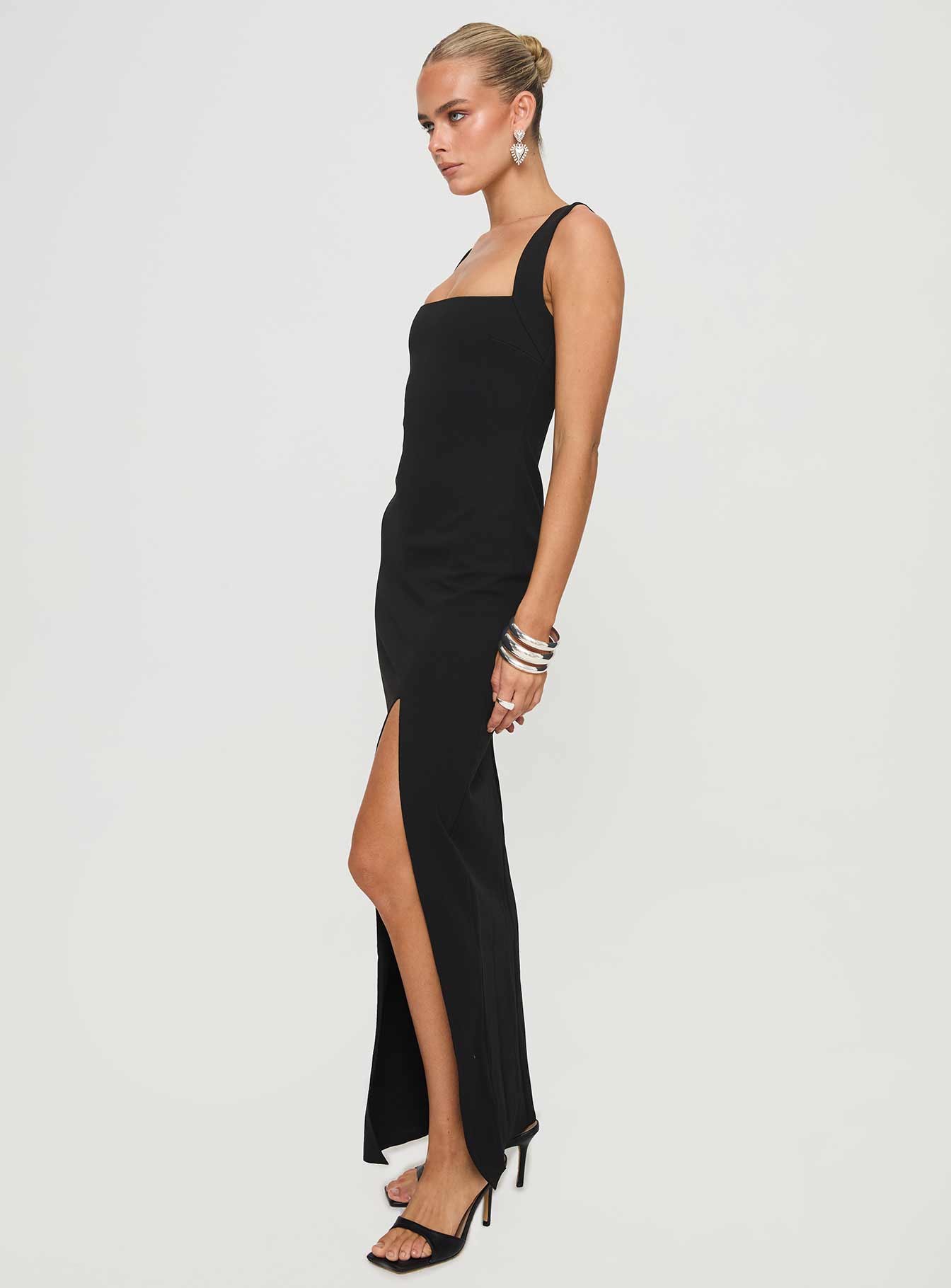 Bombshell Maxi Dress Black Tall - Image 4
