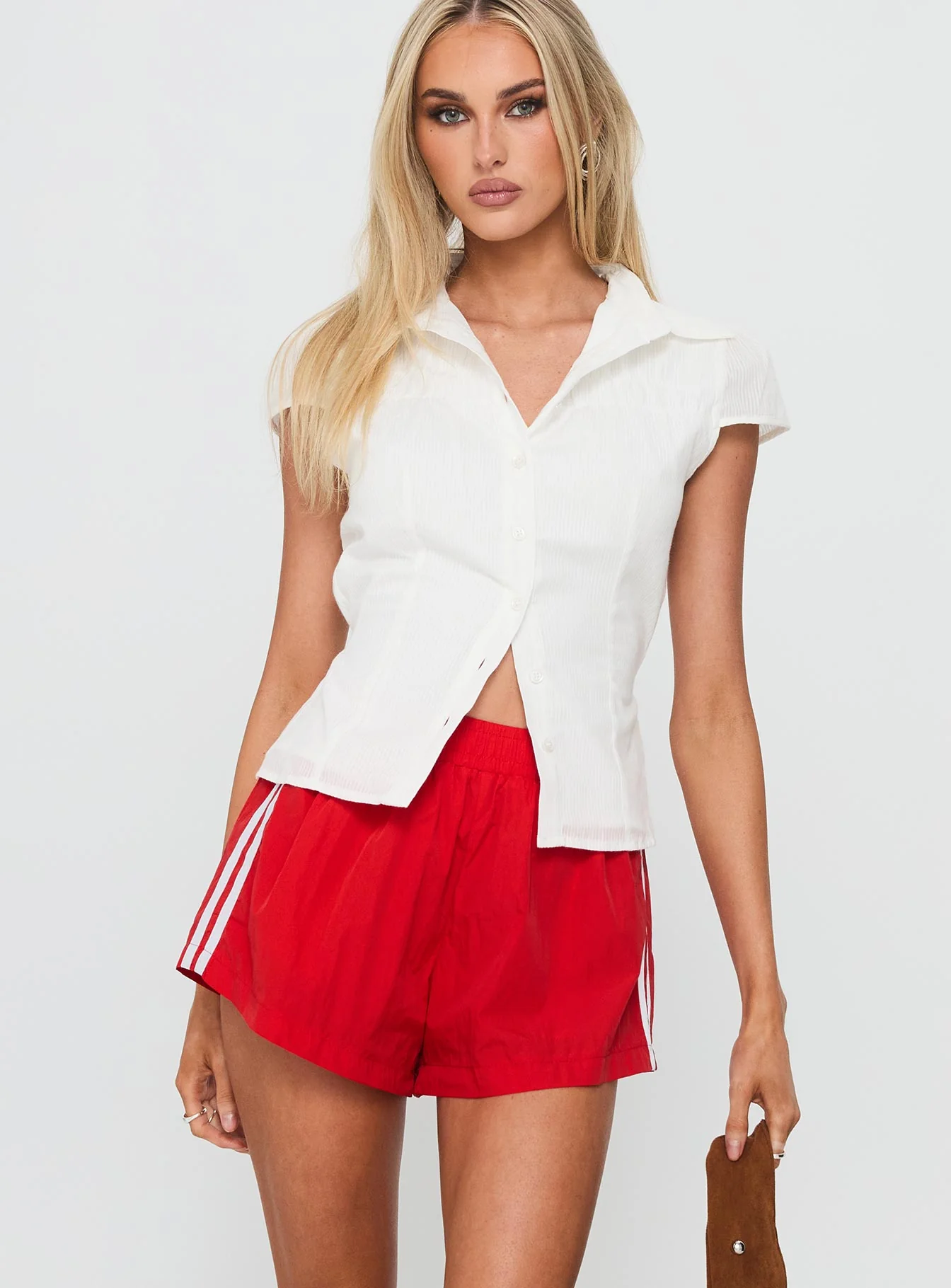 Borderline Track Short Red / White - Image 2