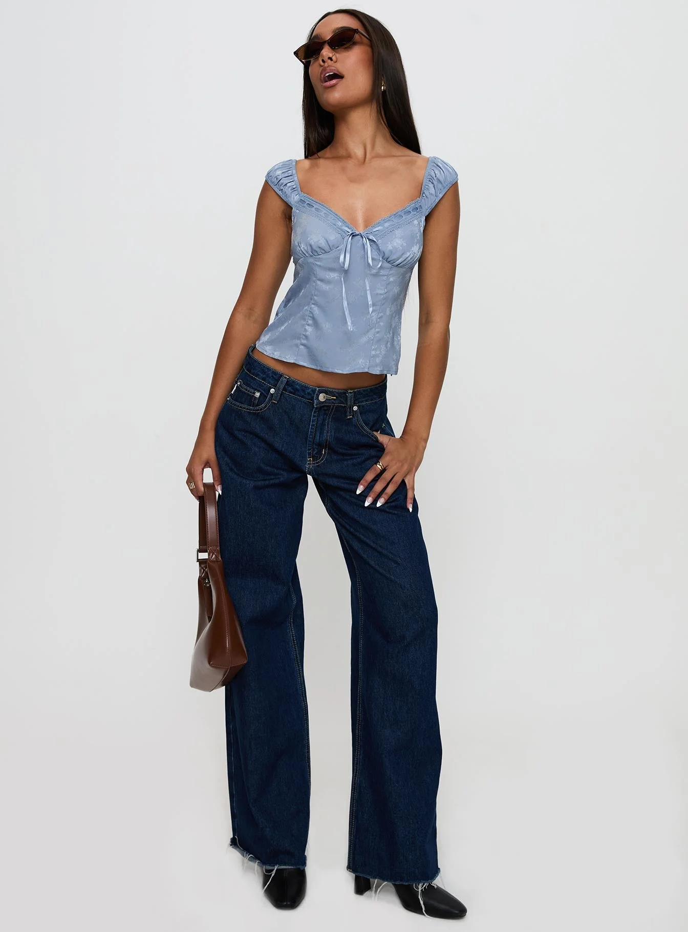 Branwen Cap Sleeve Tie Detail Top Blue Floral - Image 2