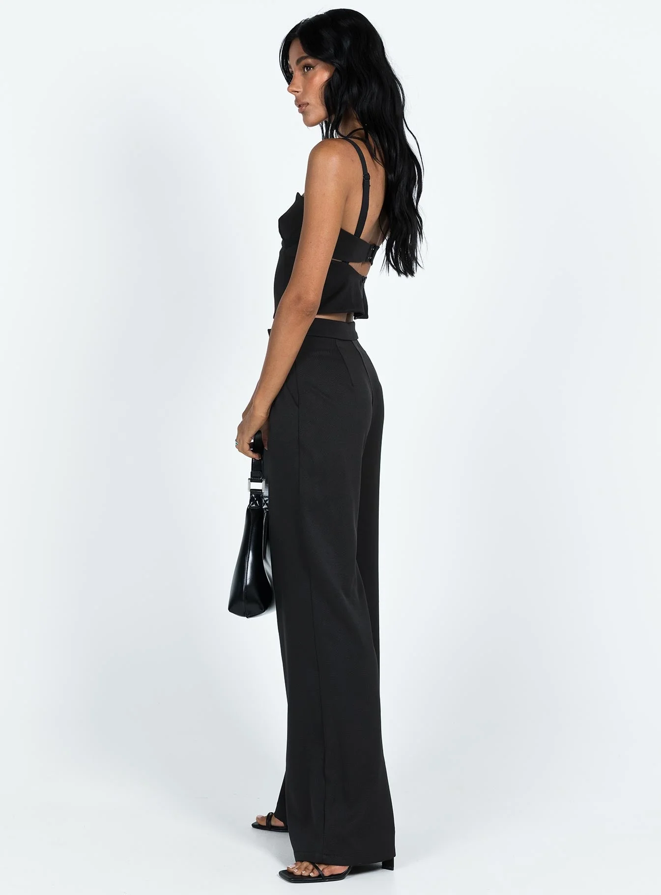Briana Set Black - Image 5