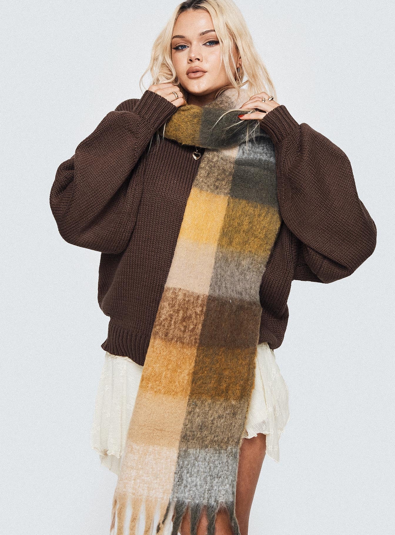 Canter Scarf Multi - Image 6