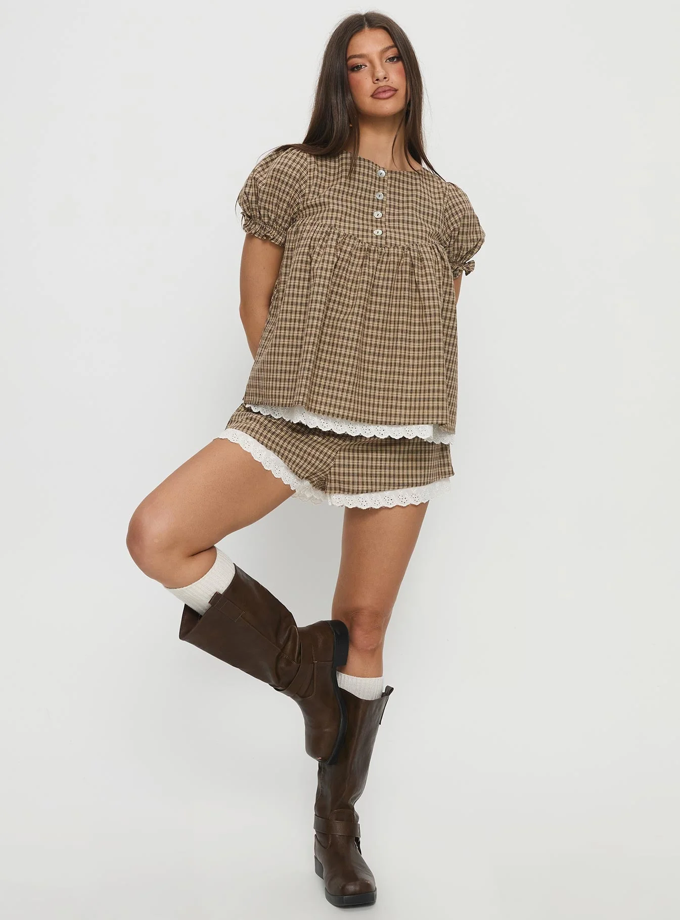 Chandelier Mini Lace Trim Shorts Brown Check - Image 3