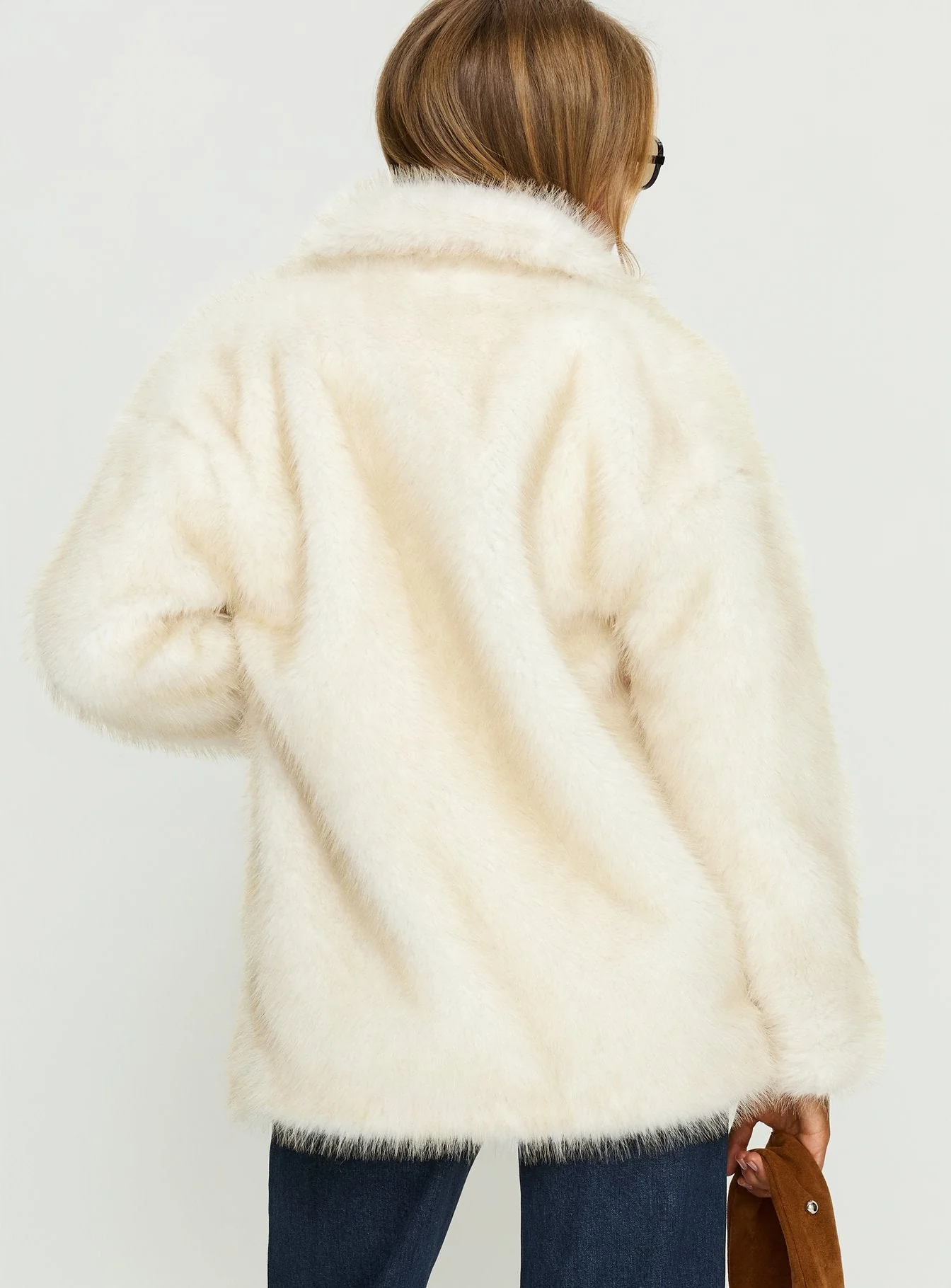 Clova Faux Fur Coat White - Image 5