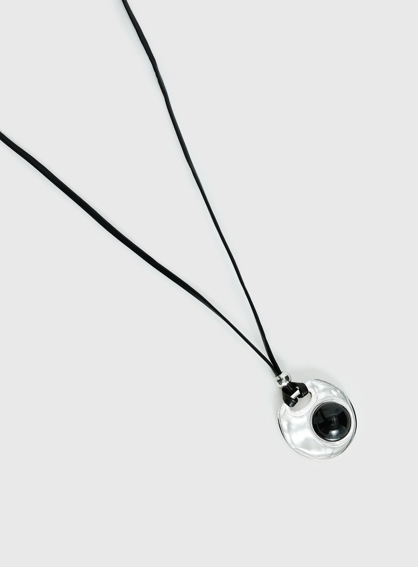 Coastal Chaos Pendant Cord Necklace Silver / Black - Image 3