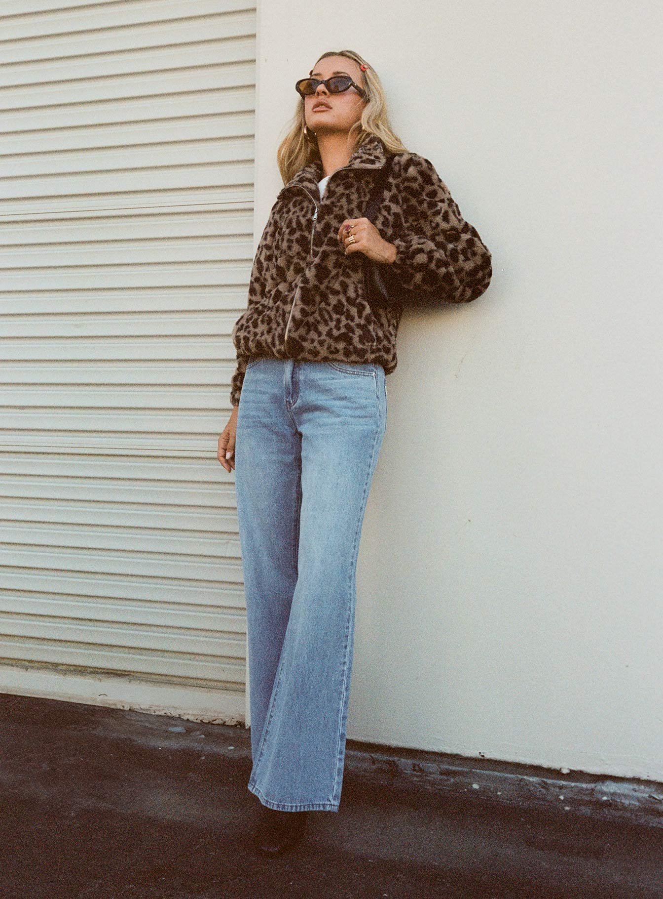 Colemane Mid Rise Denim Jeans Angel Blue Petite - Image 6