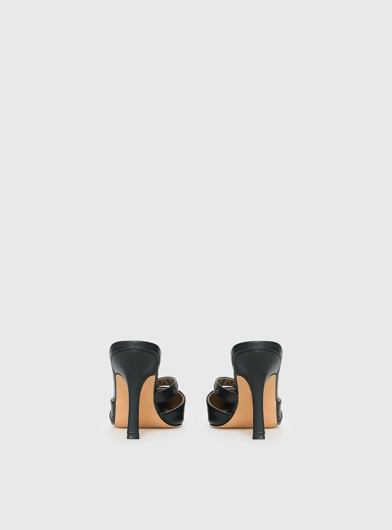 Compelling Pointed Toe Heels Black - Image 4