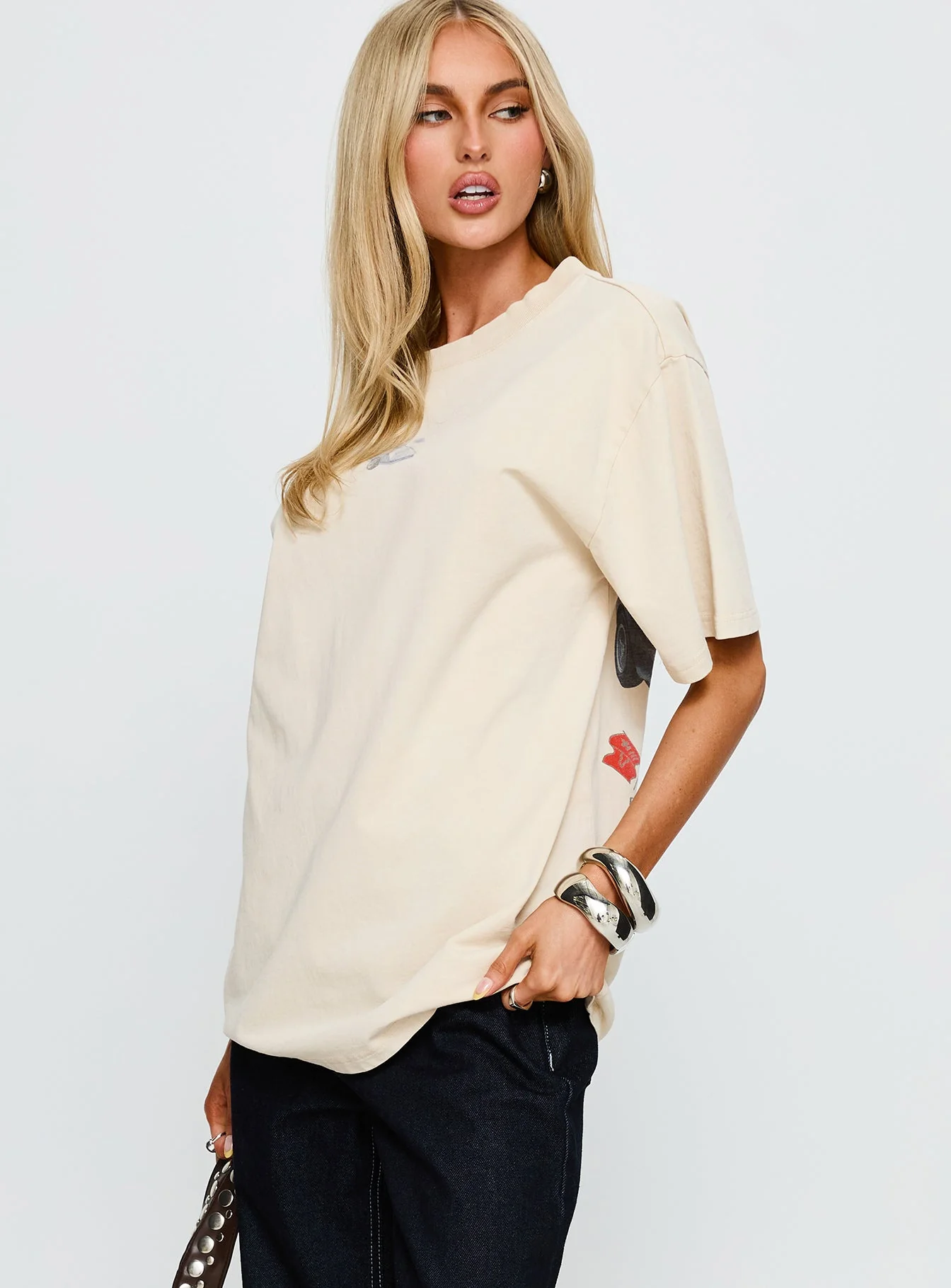 Corvette Classics Oversized Graphic Top Beige - Image 4