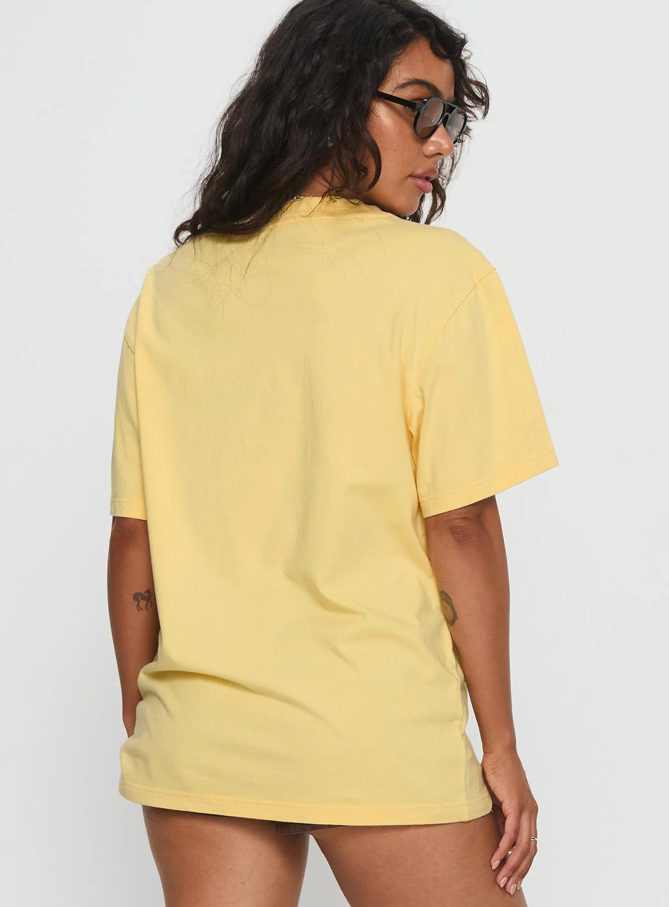 Corvette Legends Oversized Graphic Top Yellow - Image 4