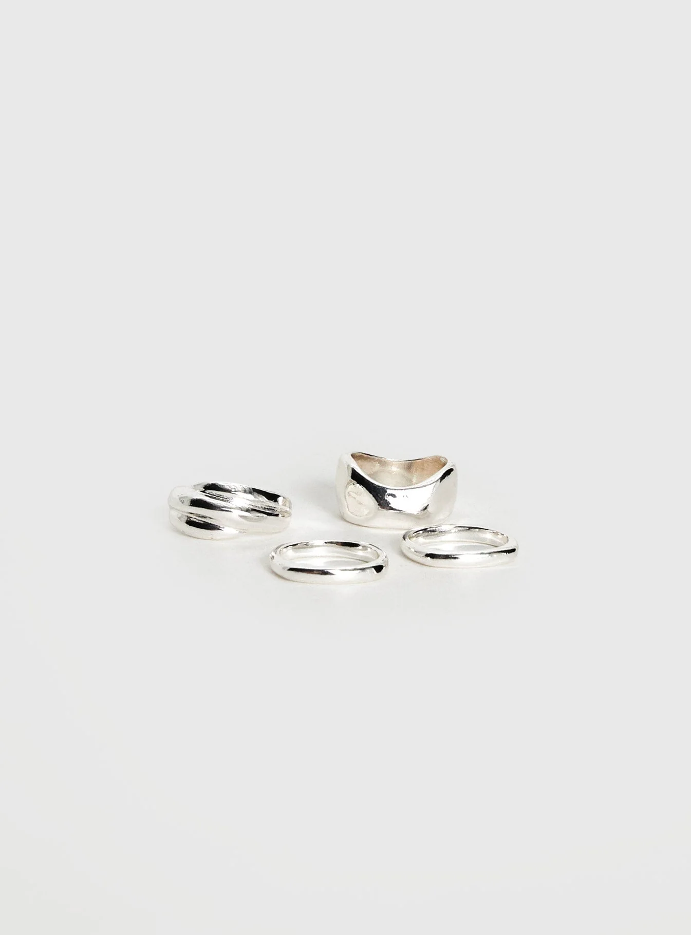Crowded Room Ring Pack Silver - Image 3