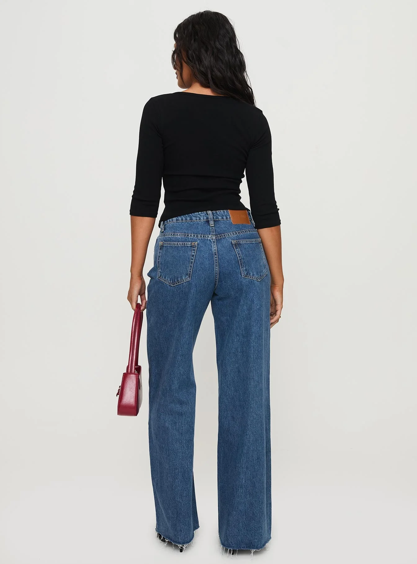 Darla Low Rise Straight Leg Jeans Mid Wash - Image 5