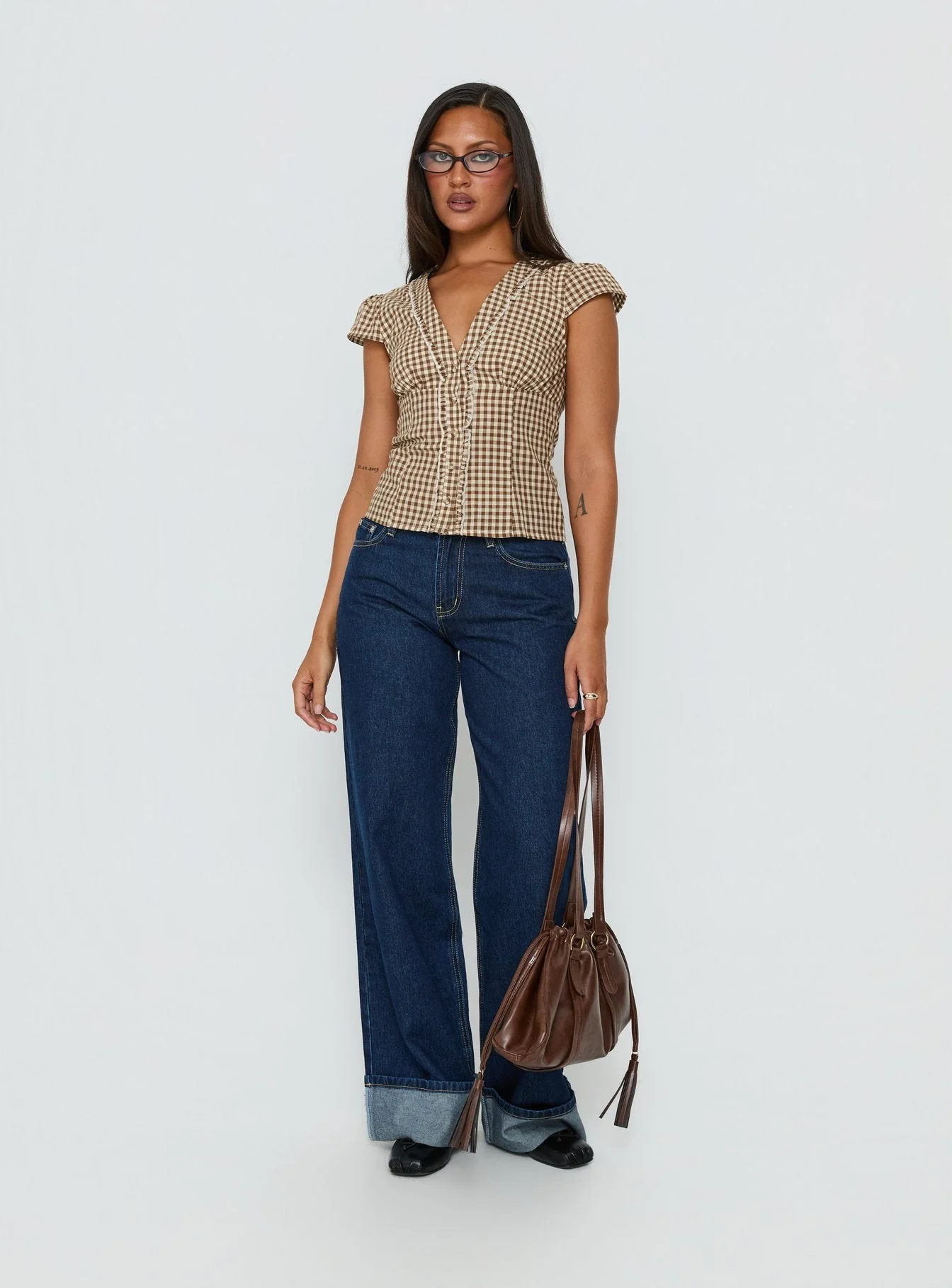 Darla Low Rise Straight Leg Cuff Jean Dark Blue Wash - Image 3