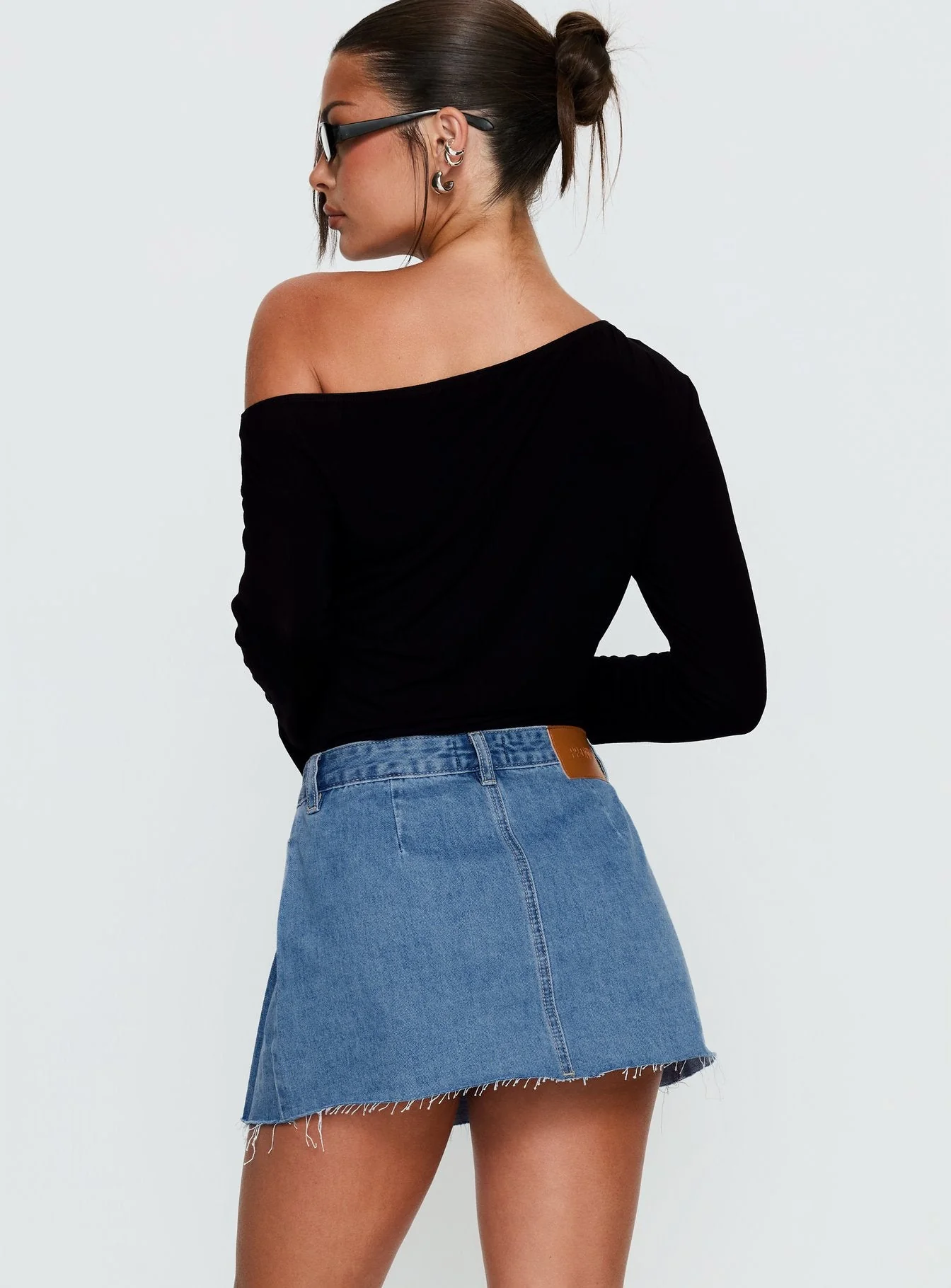 Debera Pleated Mini Skirt Mid Blue Wash - Image 4