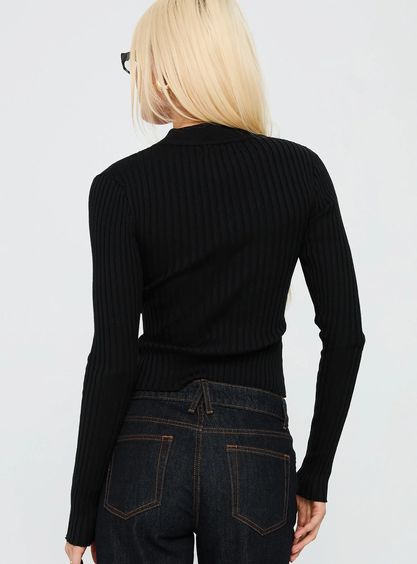 Decisive Zip Through Knit Sweater Black / White - Image 5