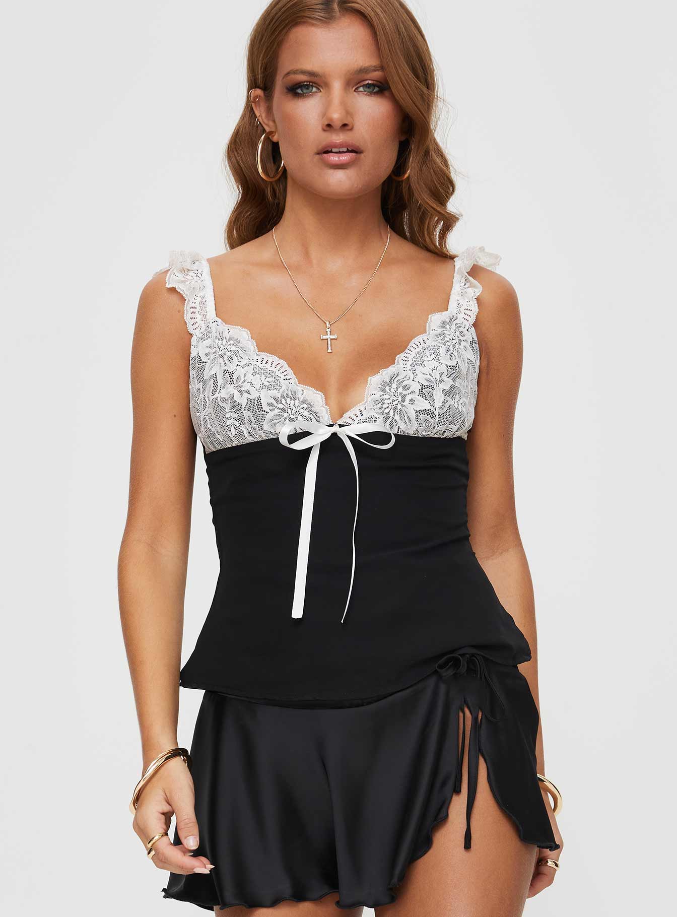 Delvonte Top Black - Image 2