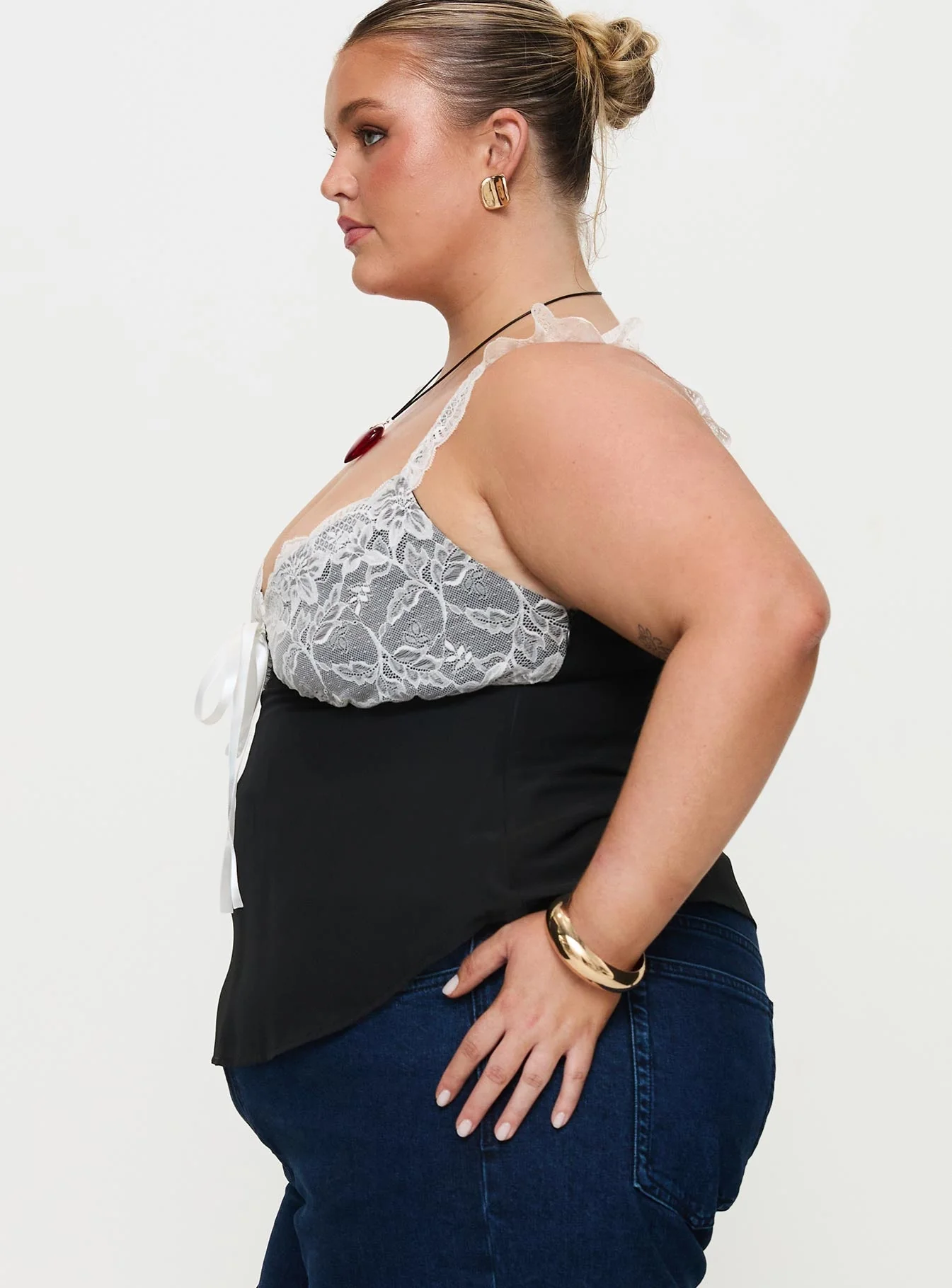 Delvonte Top Black Curve - Image 4