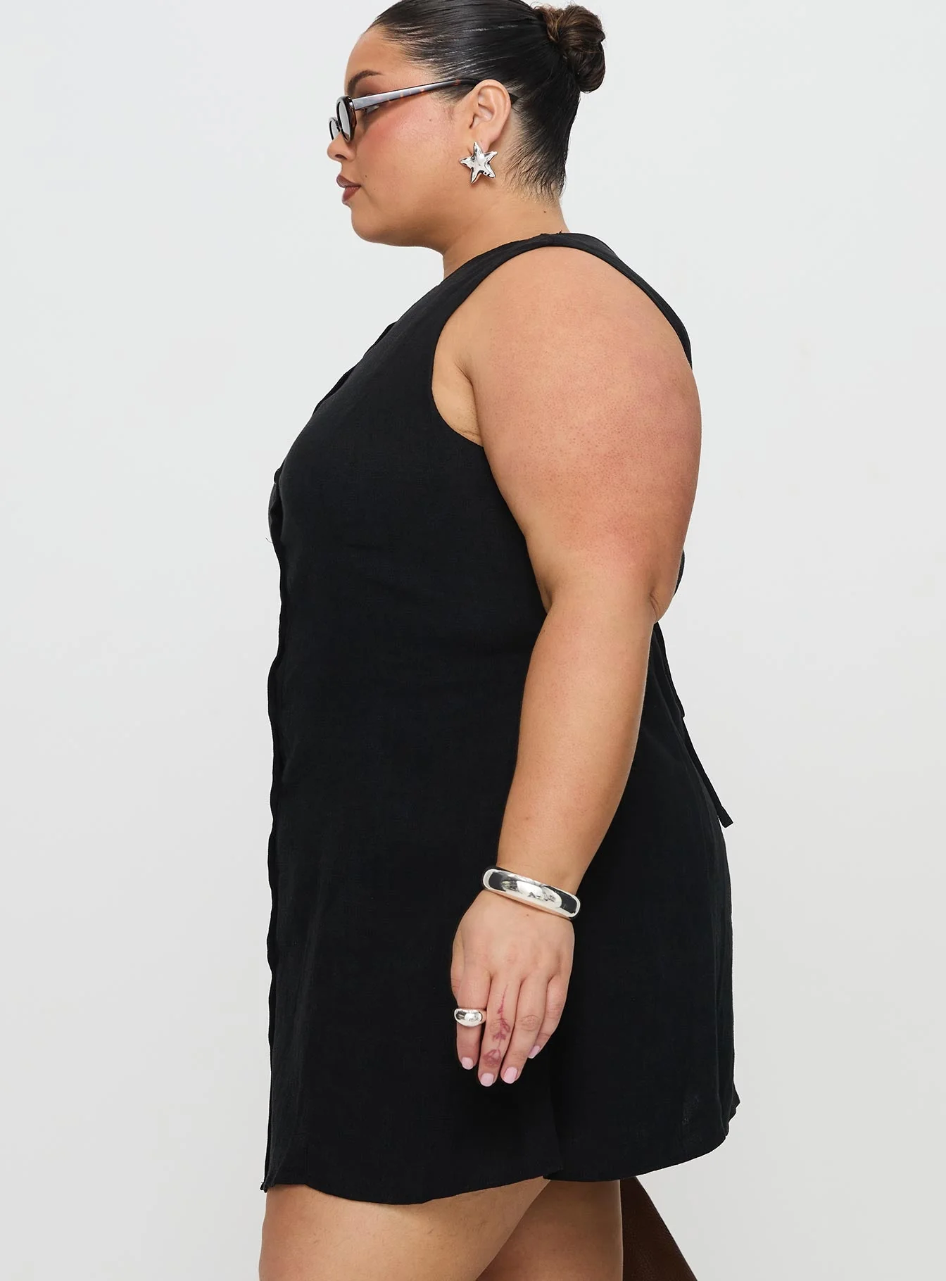 Dollie Linen Mini Dress Black Curve - Image 4