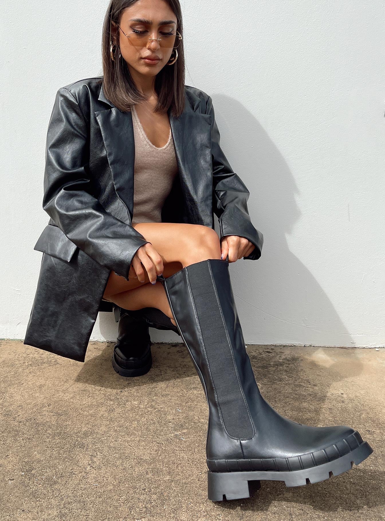 Douglas Boots Black - Image 6