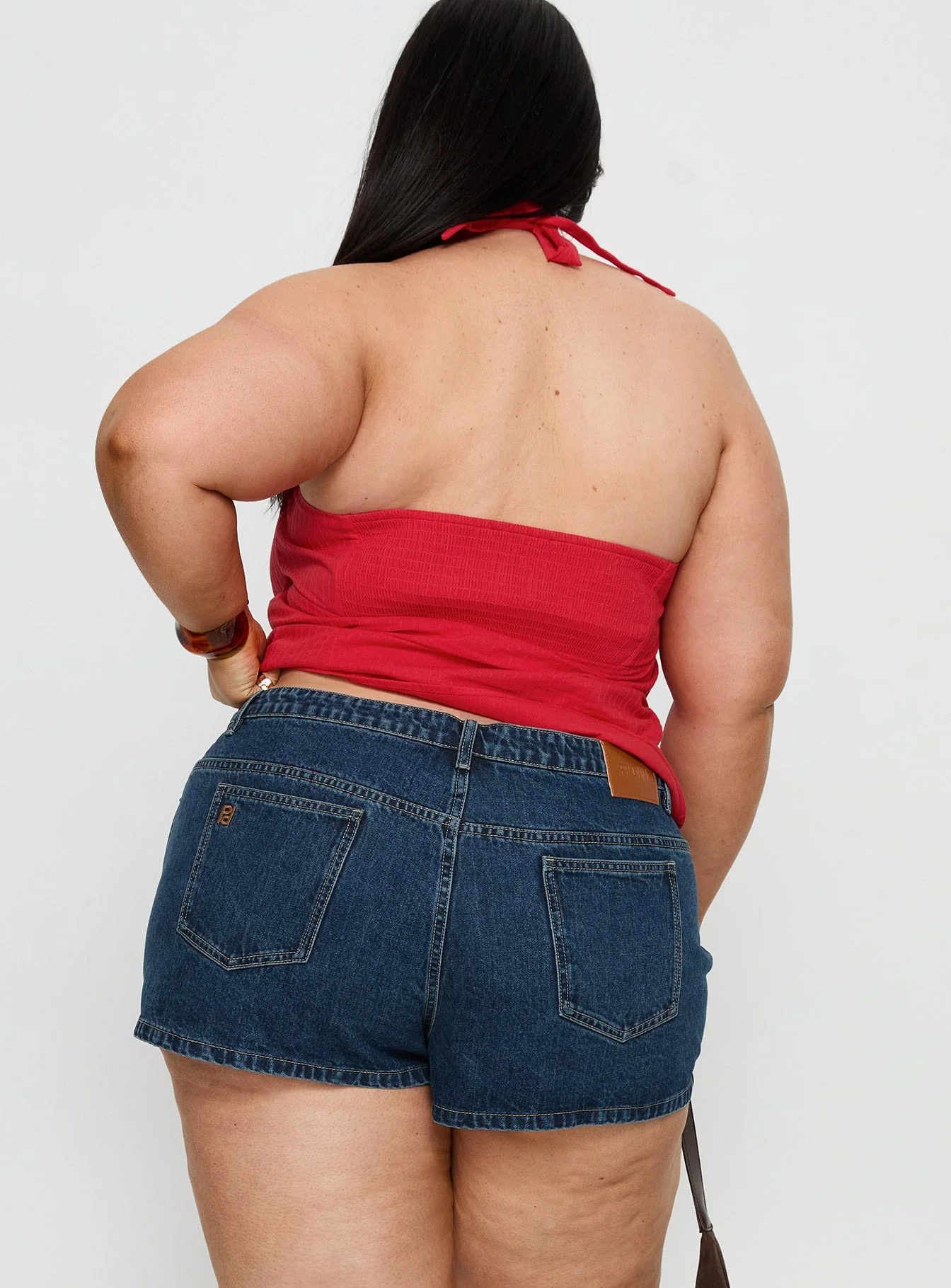 Dreamful Low Rise Mini Denim Shorts Dark Blue Wash Curve - Image 4