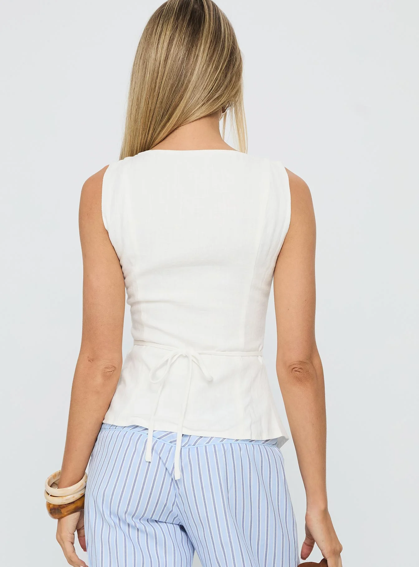 Dulcinea Longline Vest Top White - Image 5